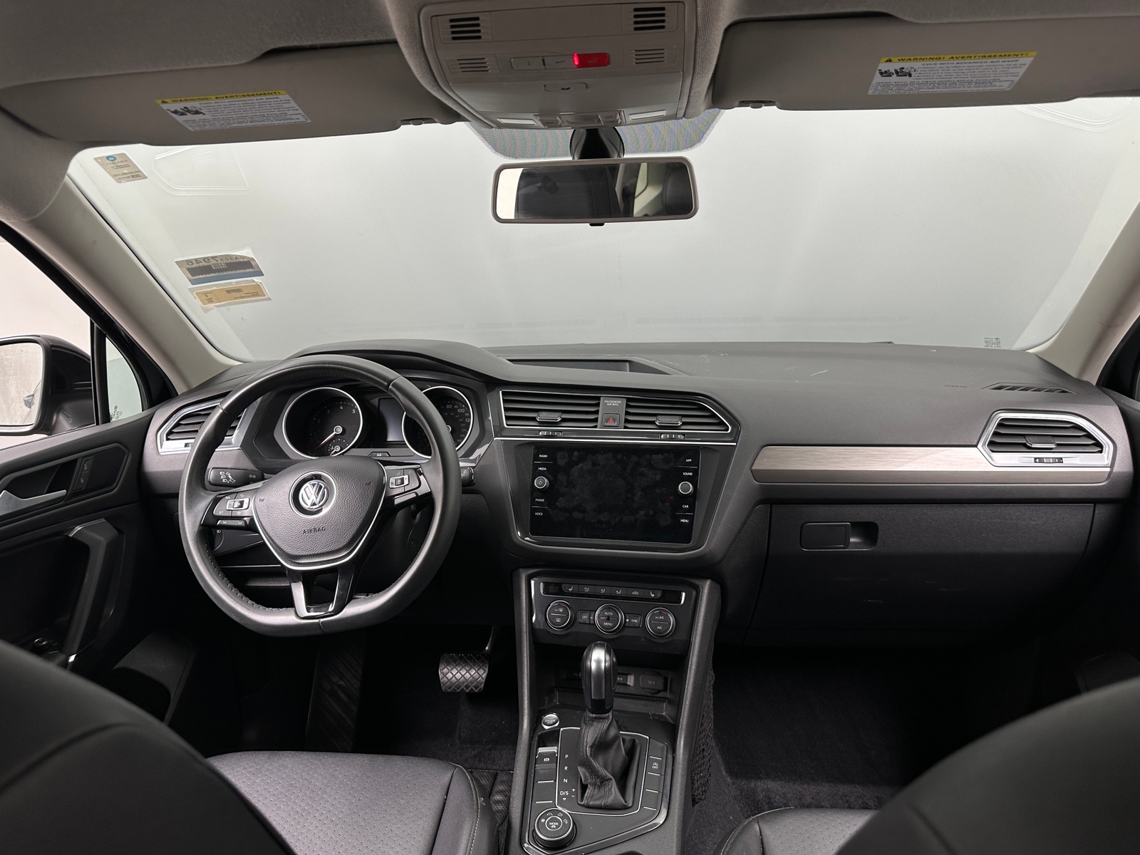 Thumbnail: 2020 Volkswagen Tiguan - 2