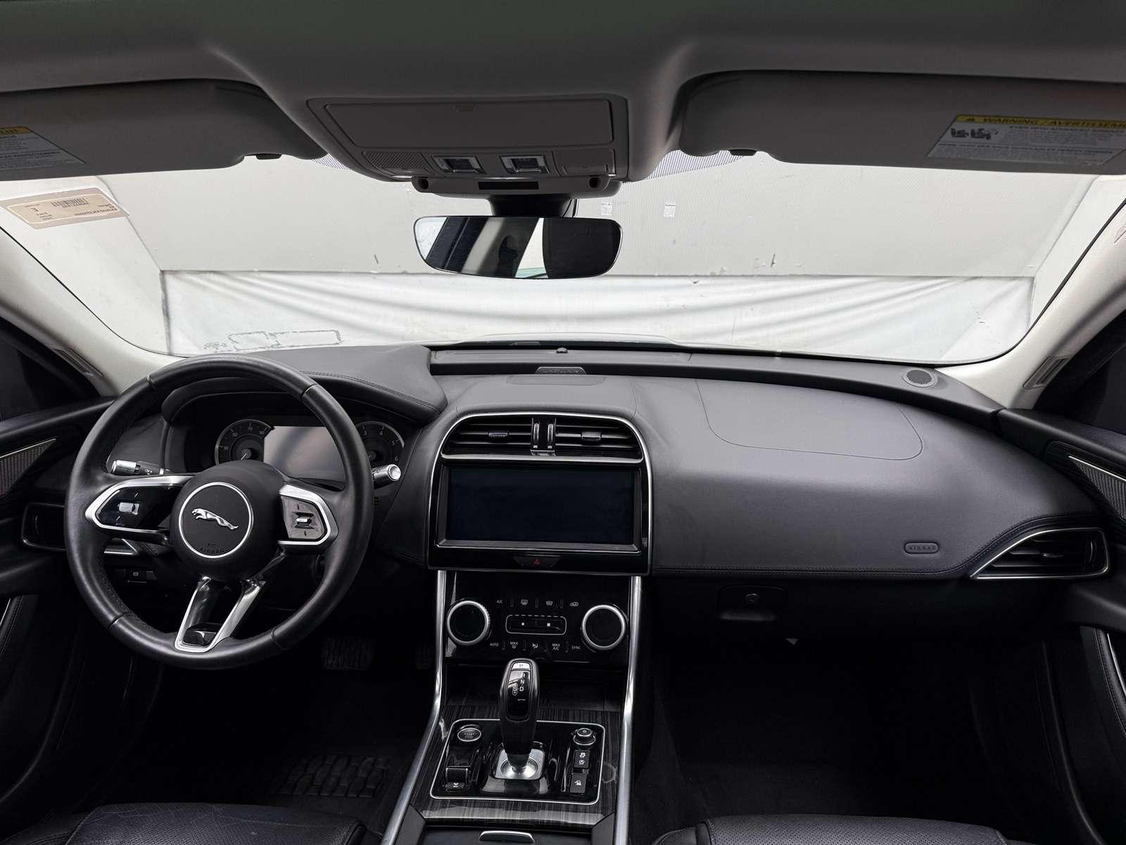 Thumbnail: 2020 Jaguar XE - 2