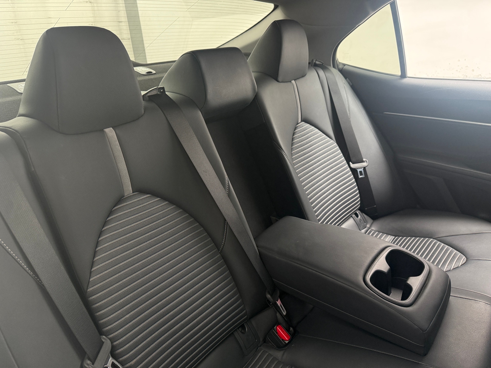 Thumbnail: 2018 Toyota Camry - 6