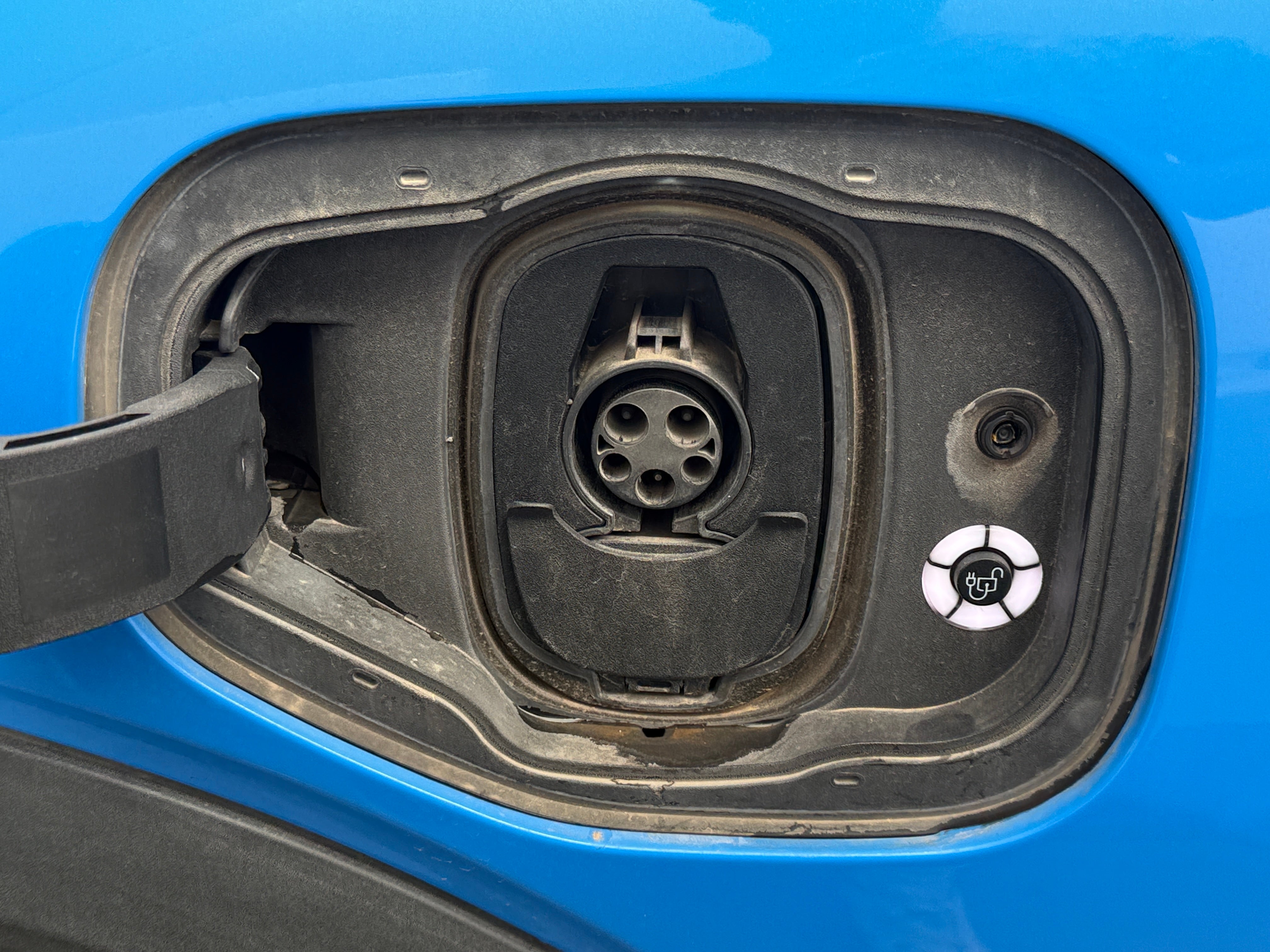Used 2022 Ford Mustang Mach-E Select RWD with VIN 3FMTK1RM2NMA14212 for sale in Auburn, WA
