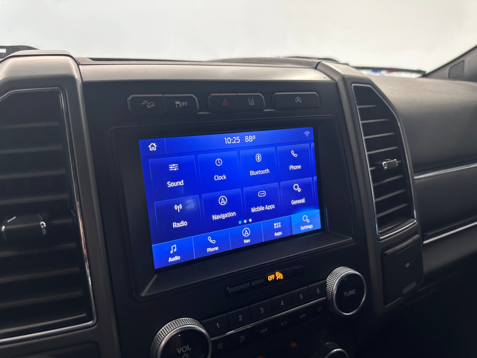 Thumbnail: 2021 Ford Expedition MAX - 3