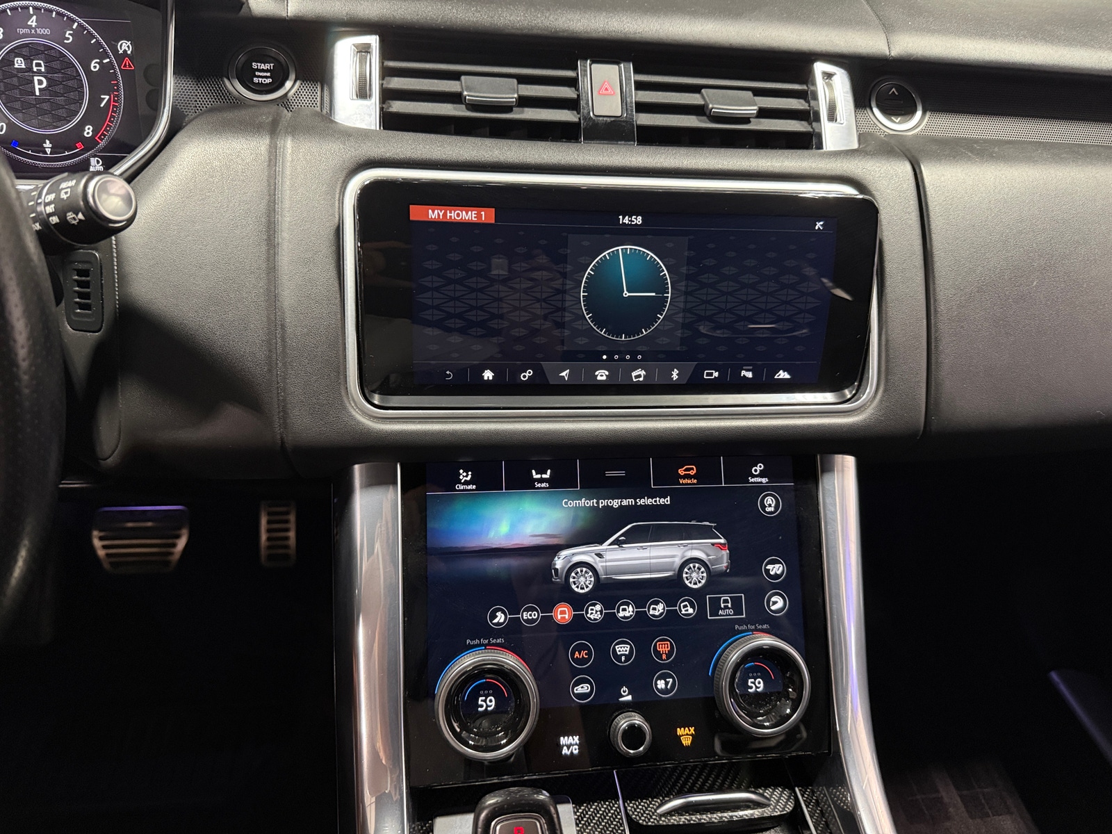 Thumbnail: 2020 Land Rover Range Rover Sport - 3