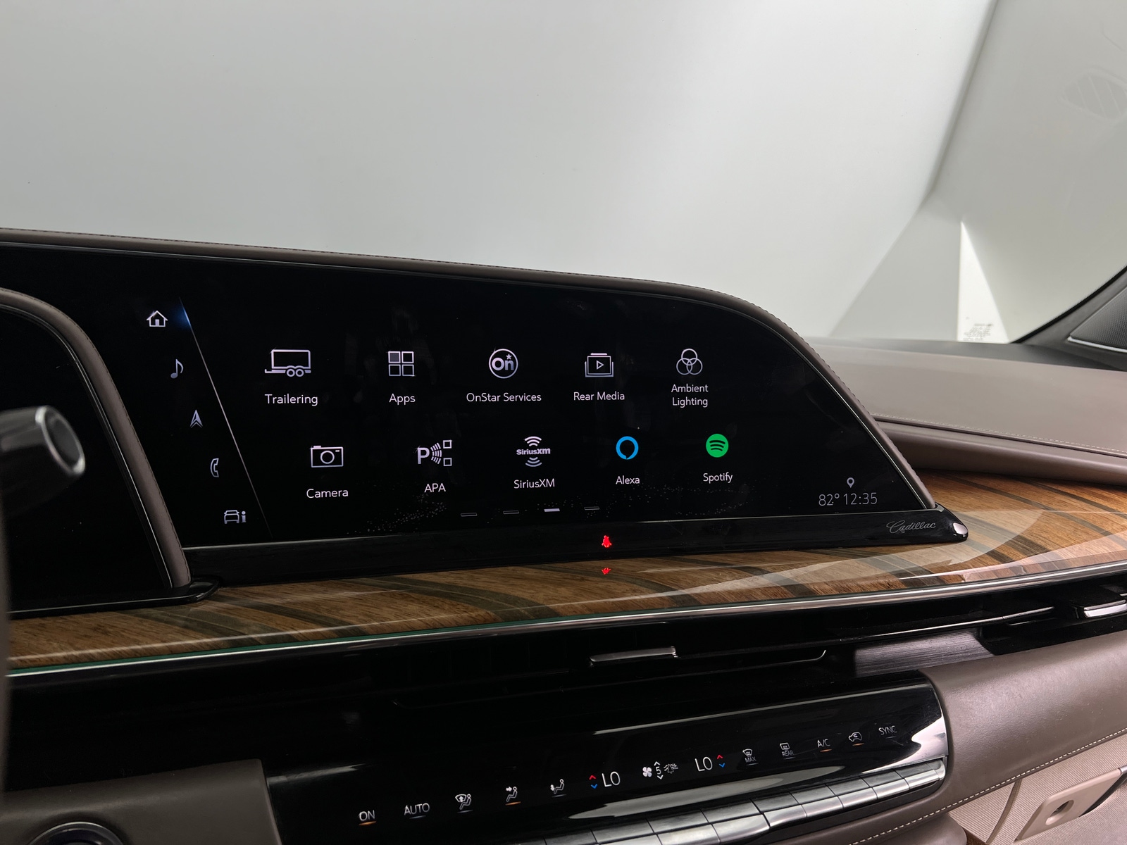 Thumbnail: 2021 Cadillac Escalade - 3