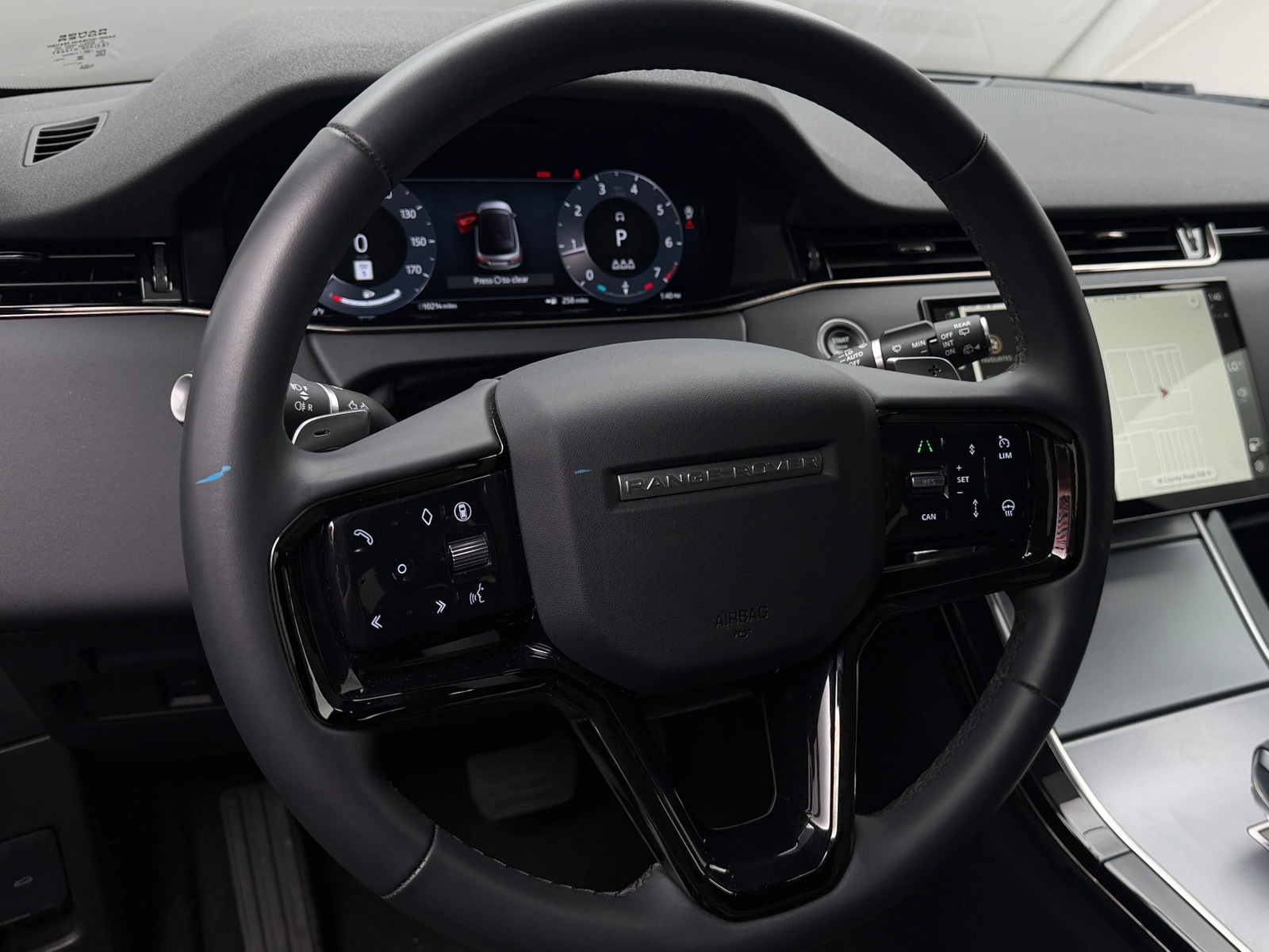 Thumbnail: 2024 Land Rover Range Rover Evoque - 4