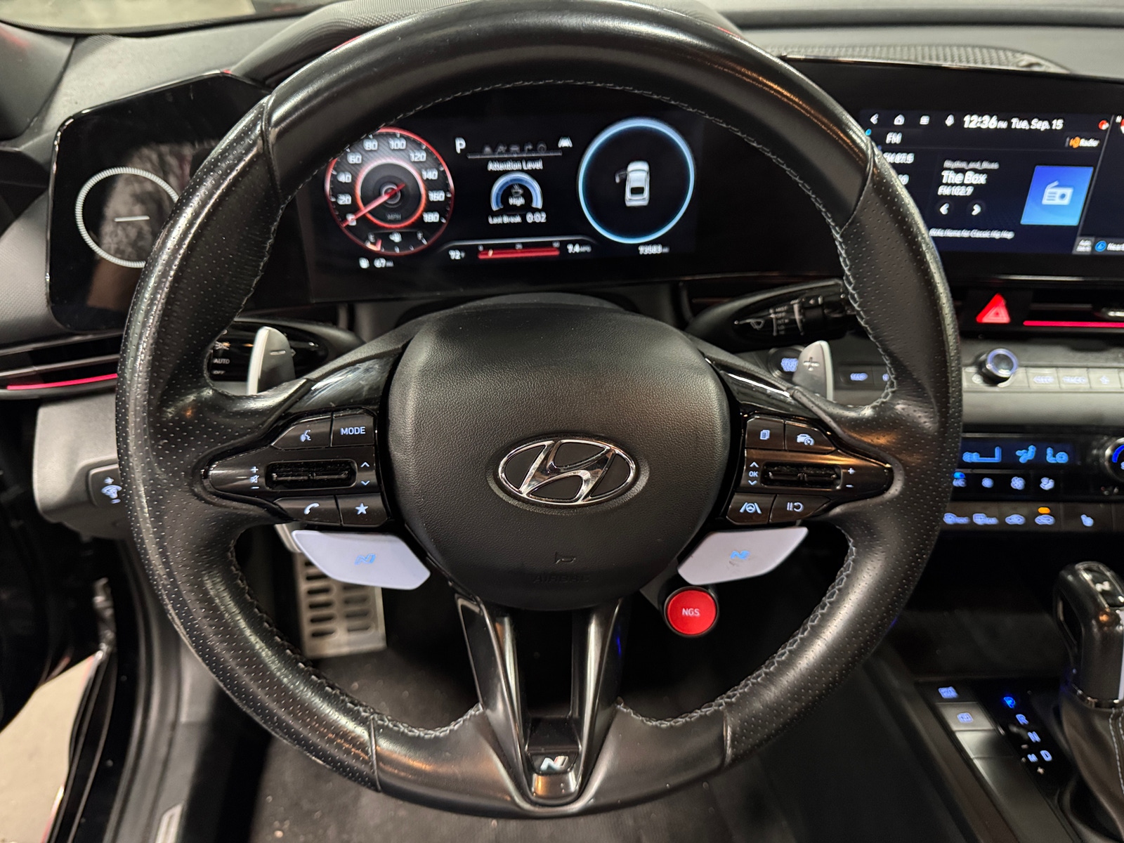 Thumbnail: 2022 Hyundai Elantra - 4
