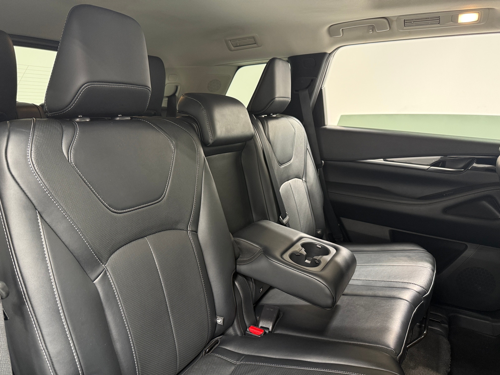 Thumbnail: 2024 INFINITI QX60 - 5