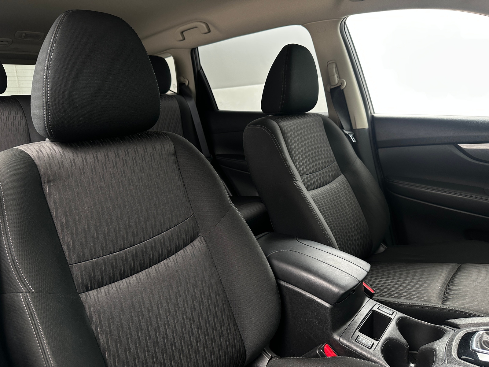 Thumbnail: 2020 Nissan Rogue - 2