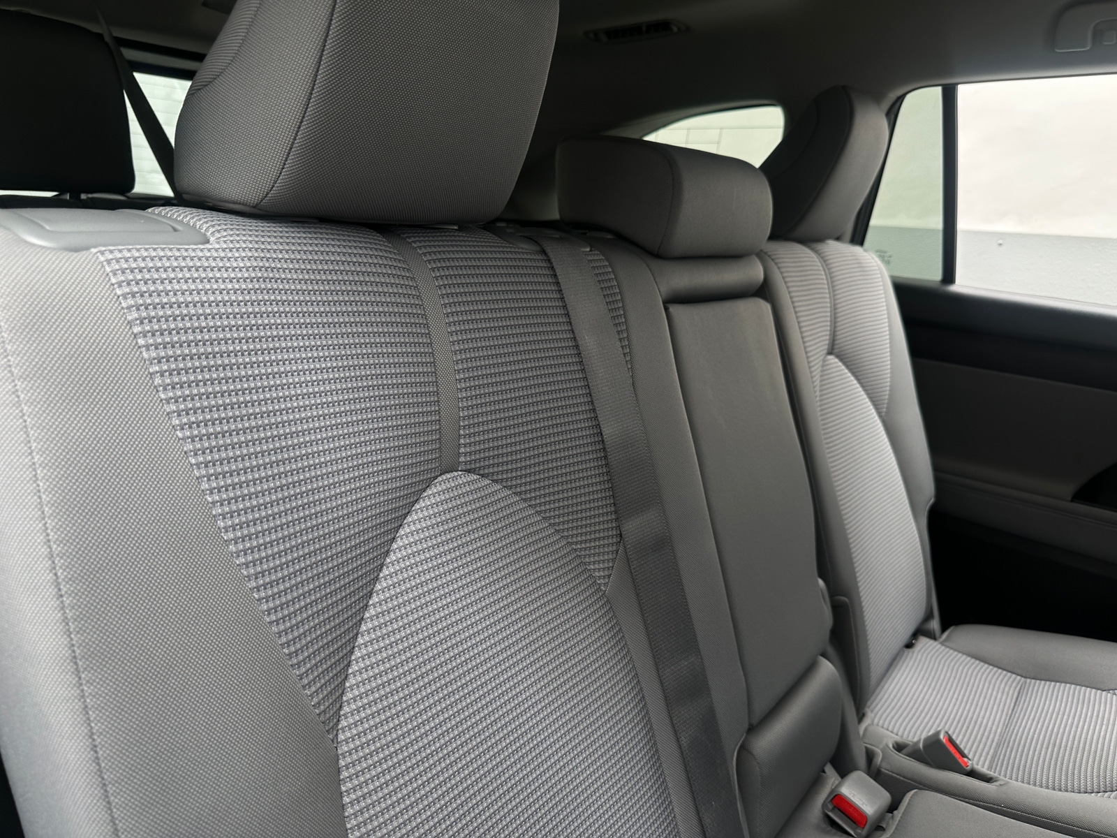 Thumbnail: 2020 Toyota Highlander - 6