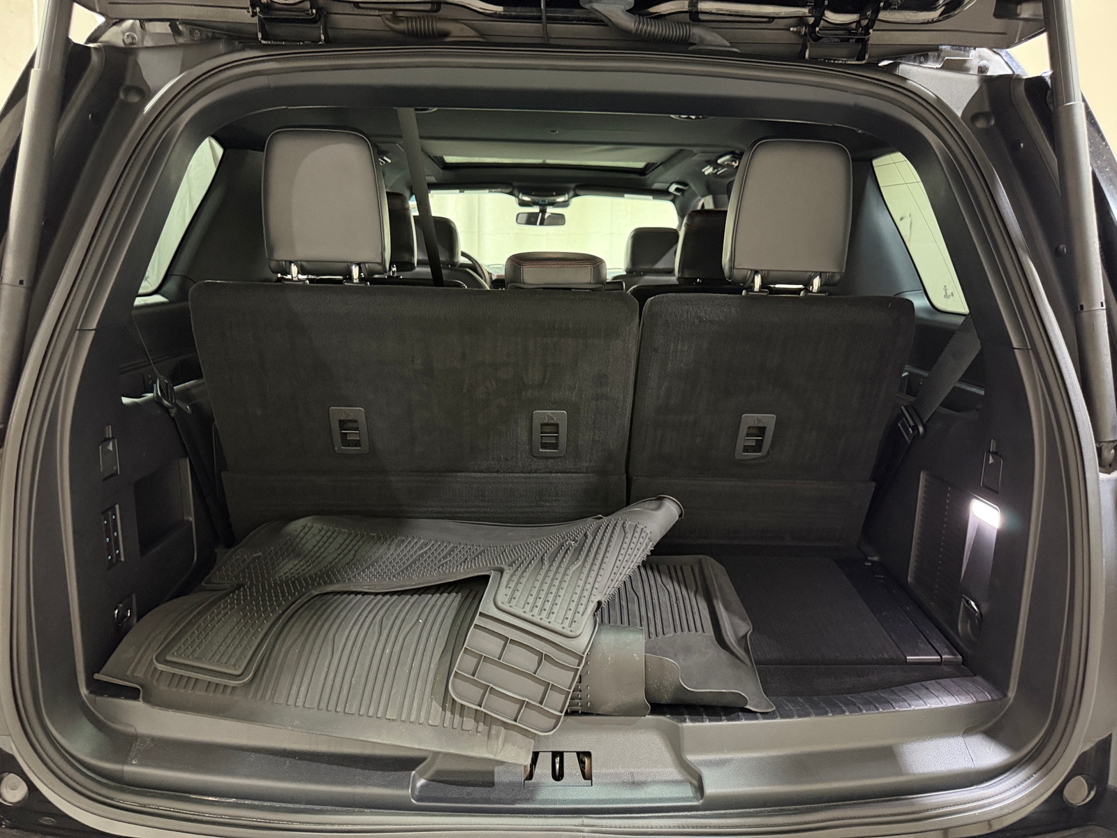 Thumbnail: 2022 Ford Expedition - 6