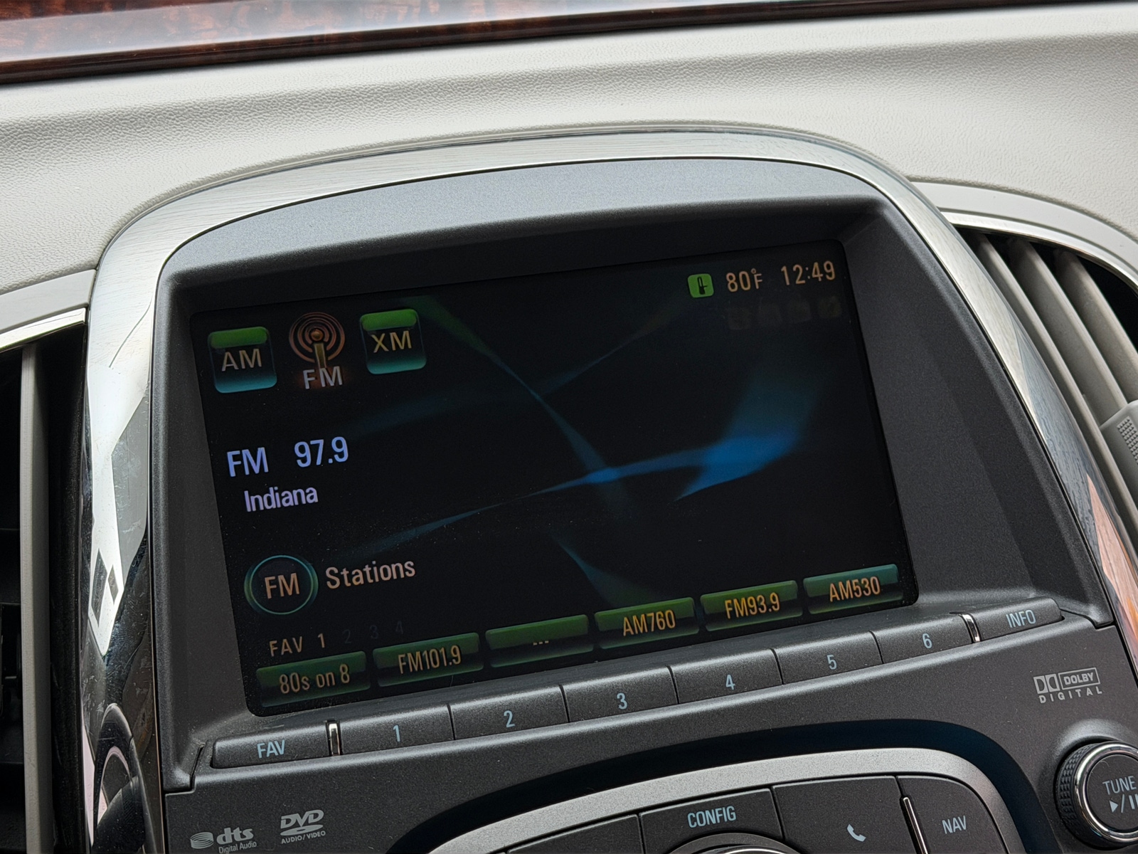 Thumbnail: 2011 Buick LaCrosse - 3