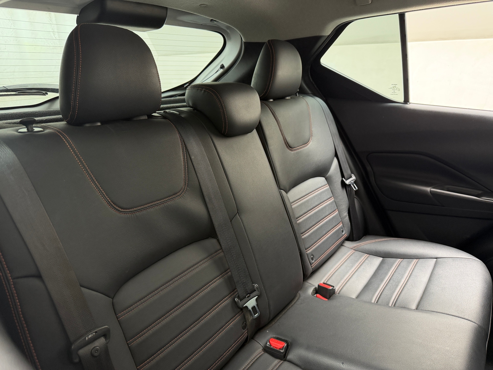 Thumbnail: 2019 Nissan Kicks - 5