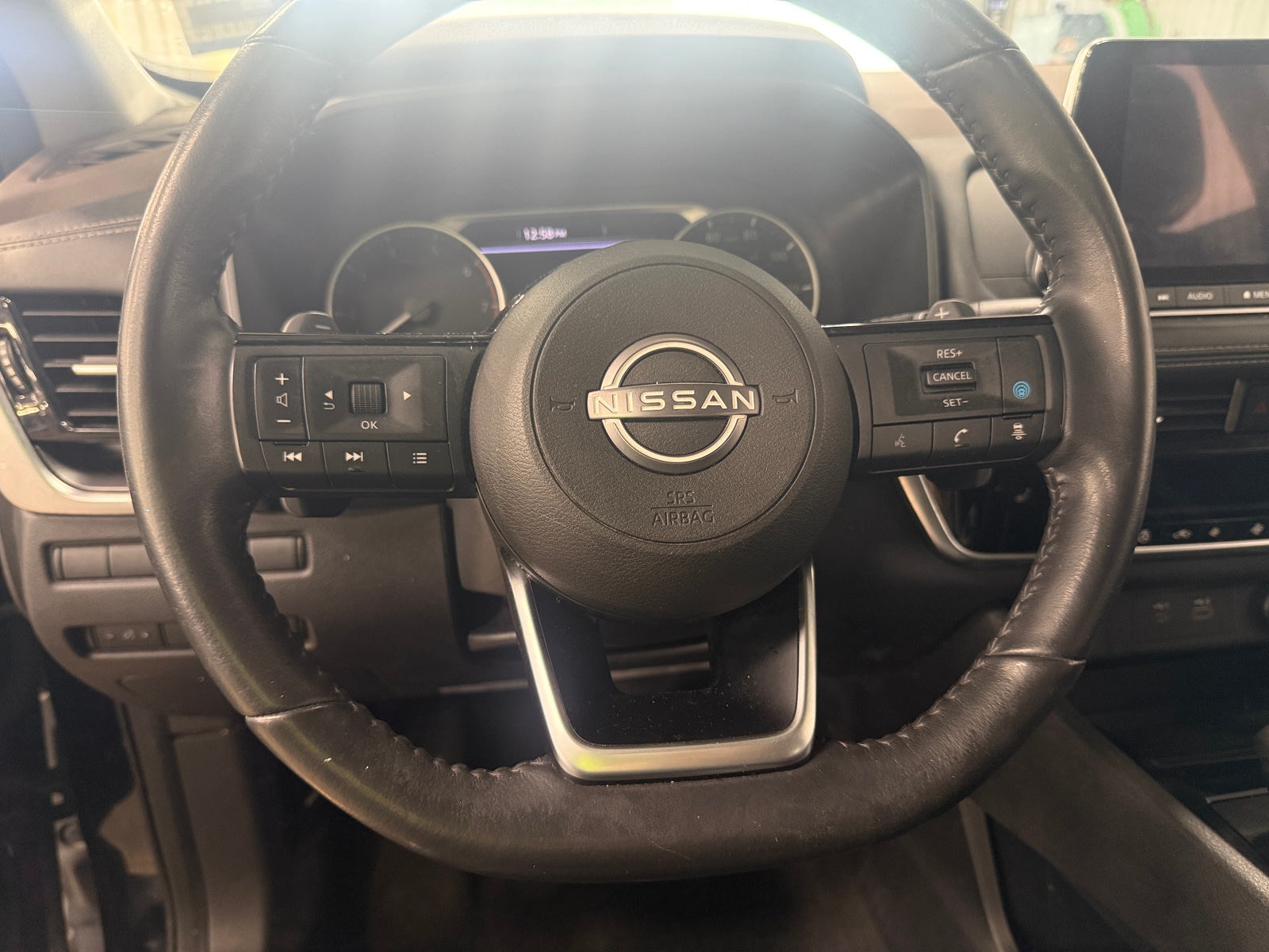 Thumbnail: 2022 Nissan Rogue - 4
