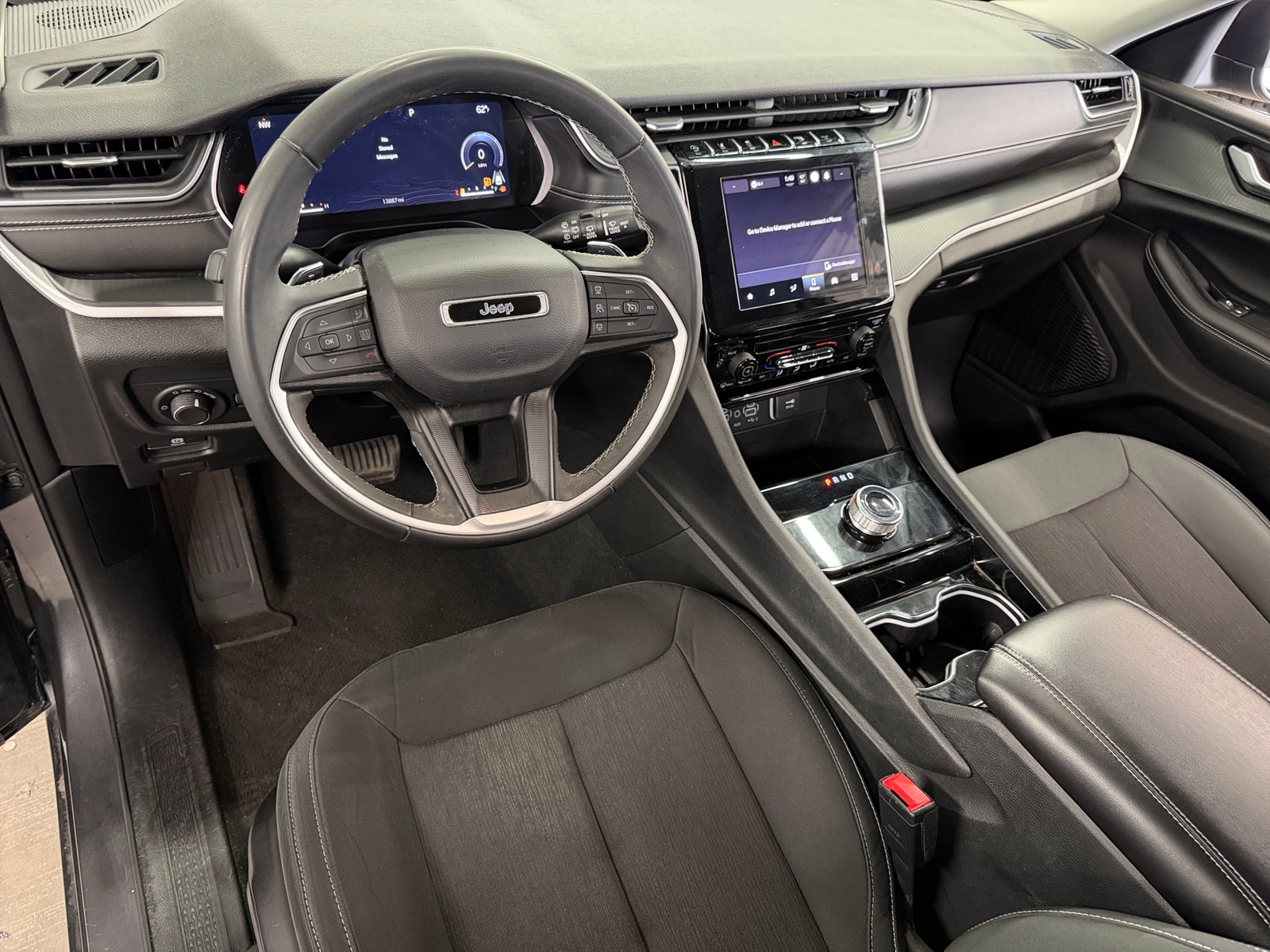 Thumbnail: 2023 Jeep Grand Cherokee - 3