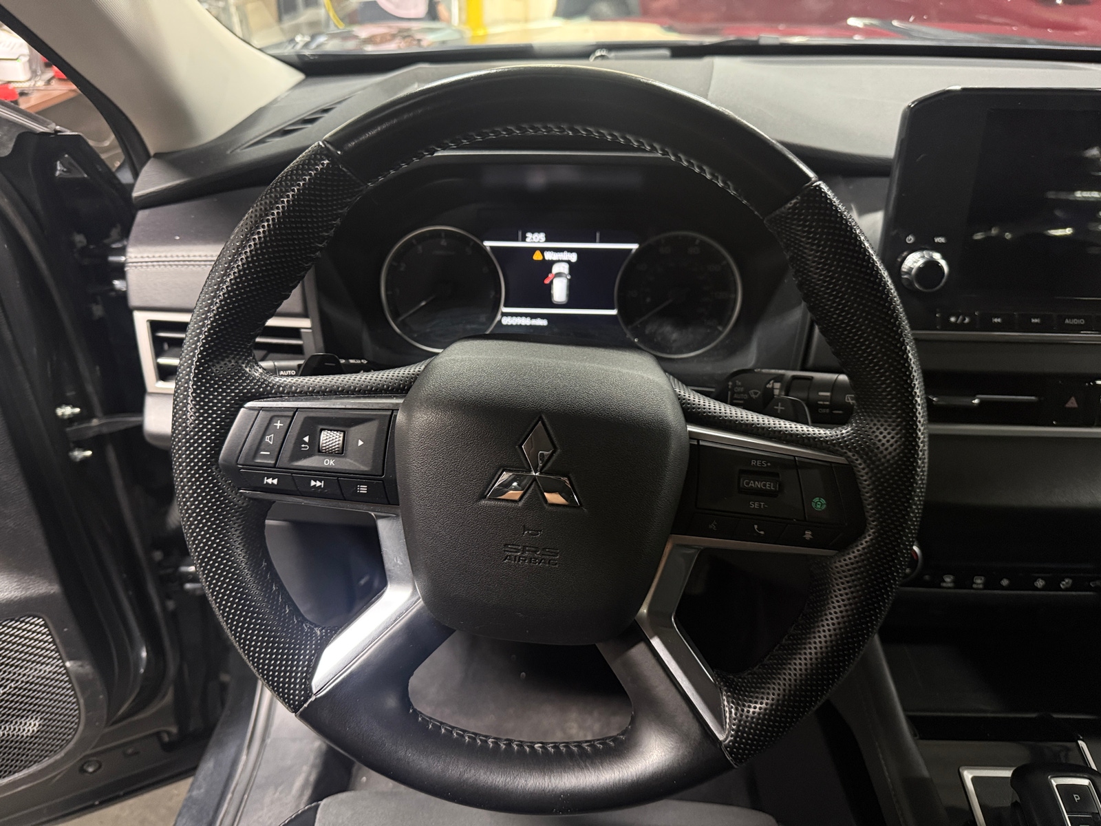 Thumbnail: 2024 Mitsubishi Outlander - 4