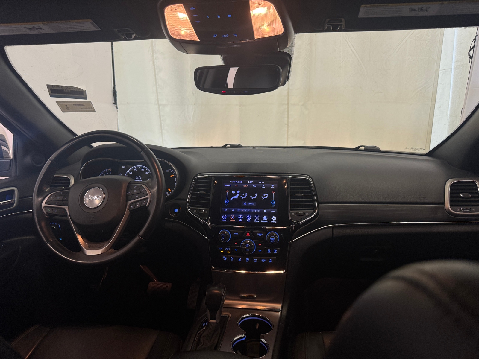 Thumbnail: 2020 Jeep Grand Cherokee - 2