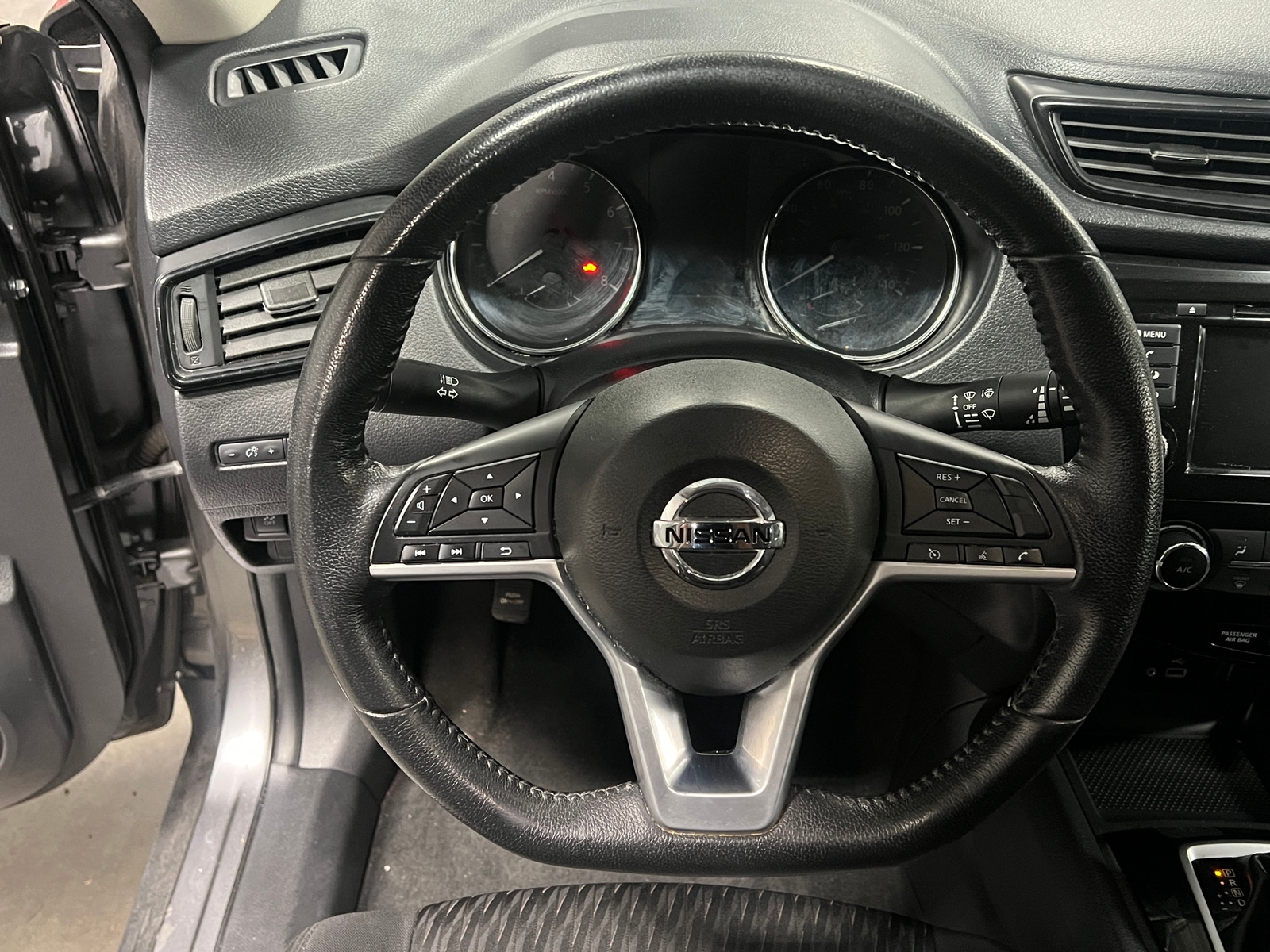 Thumbnail: 2020 Nissan Rogue - 5