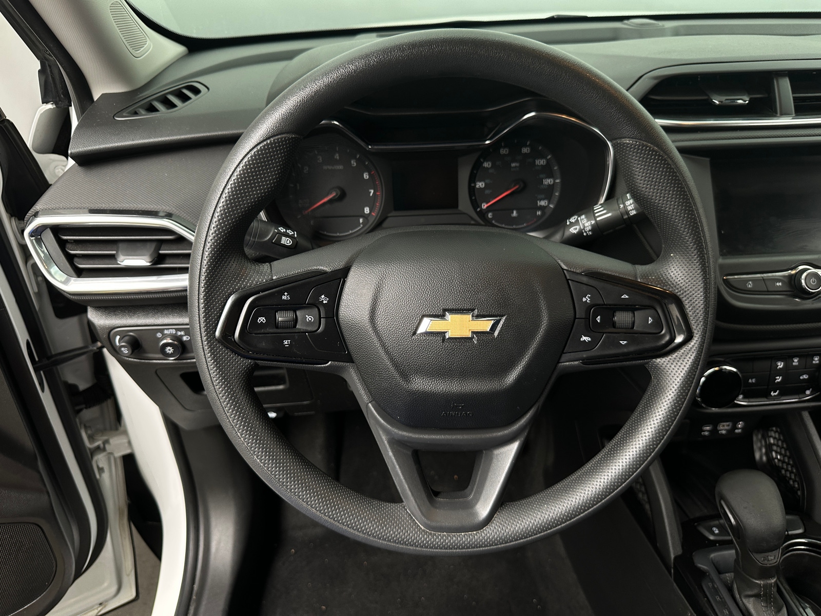Thumbnail: 2023 Chevrolet TrailBlazer - 5