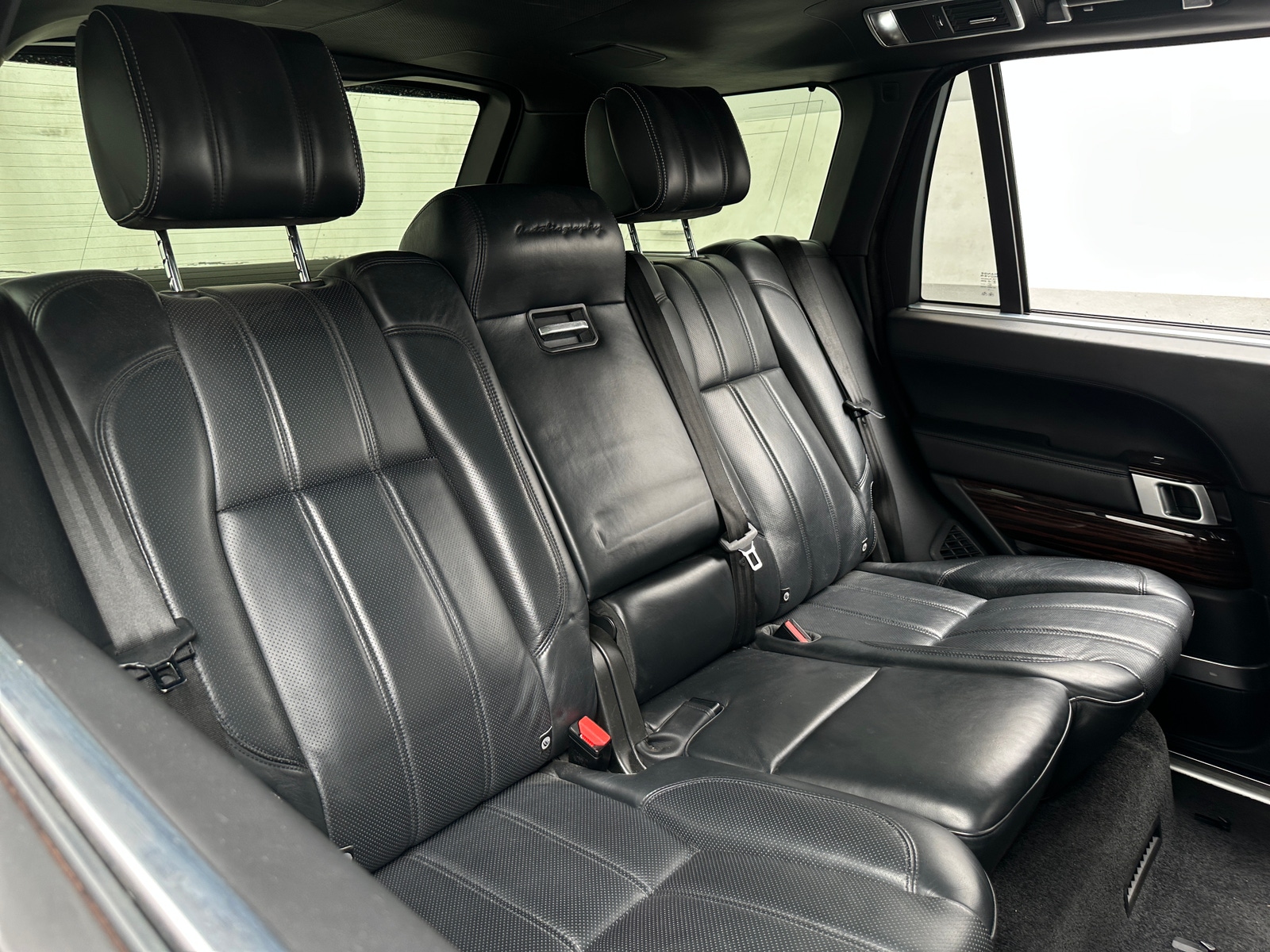 Thumbnail: 2017 Land Rover Range Rover - 6