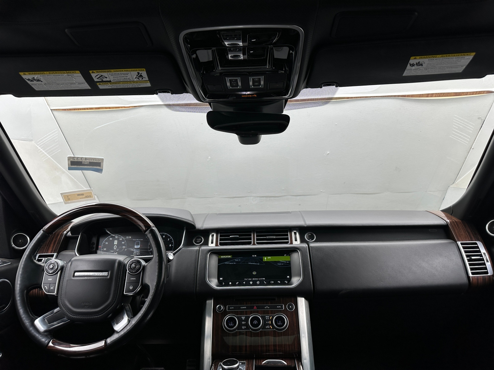 Thumbnail: 2017 Land Rover Range Rover - 3