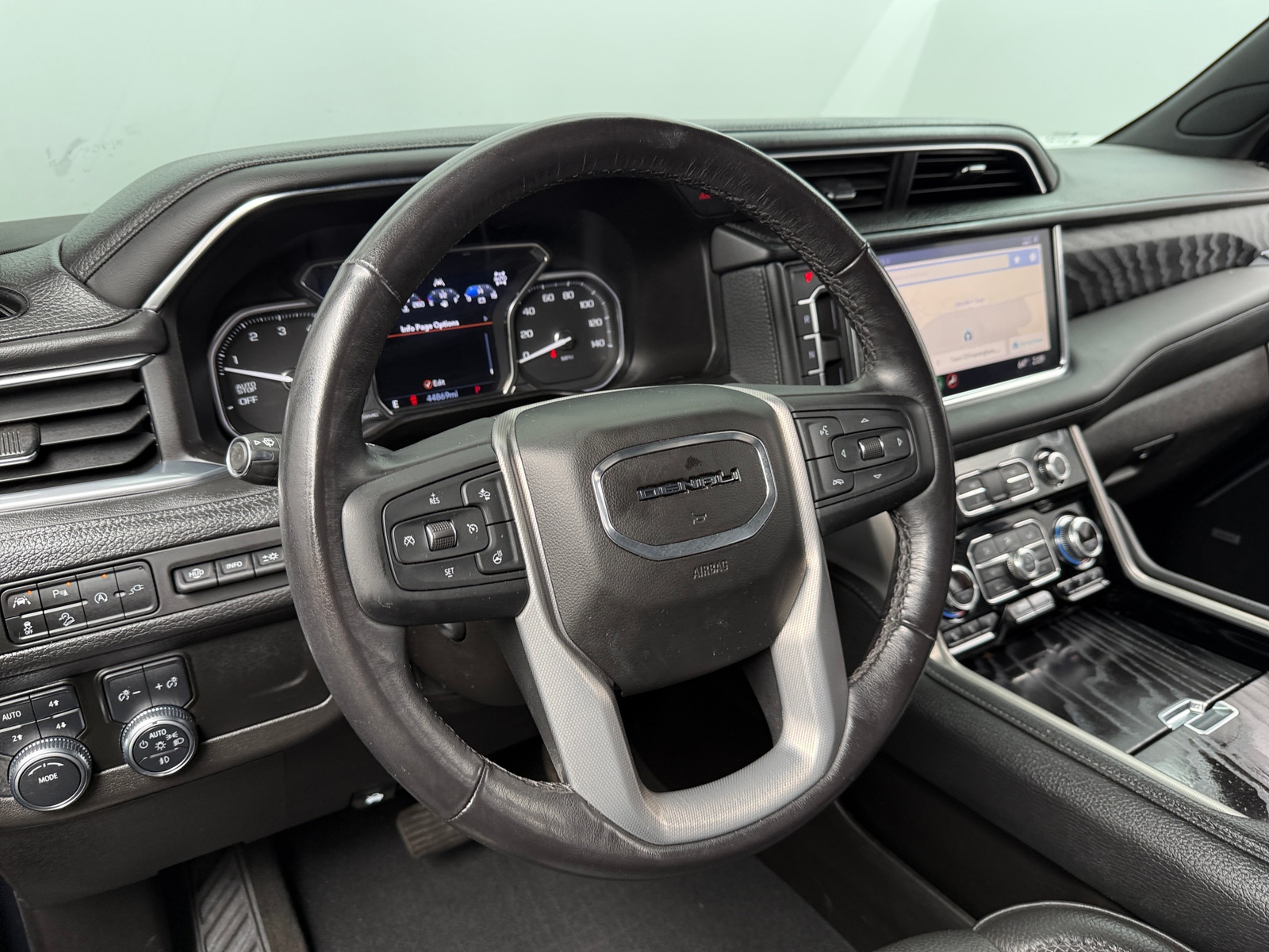 Thumbnail: 2021 GMC Yukon - 4