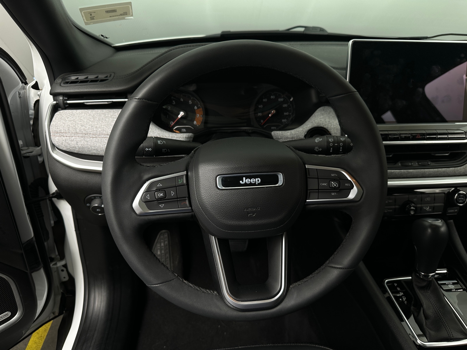 Thumbnail: 2023 Jeep Compass - 4