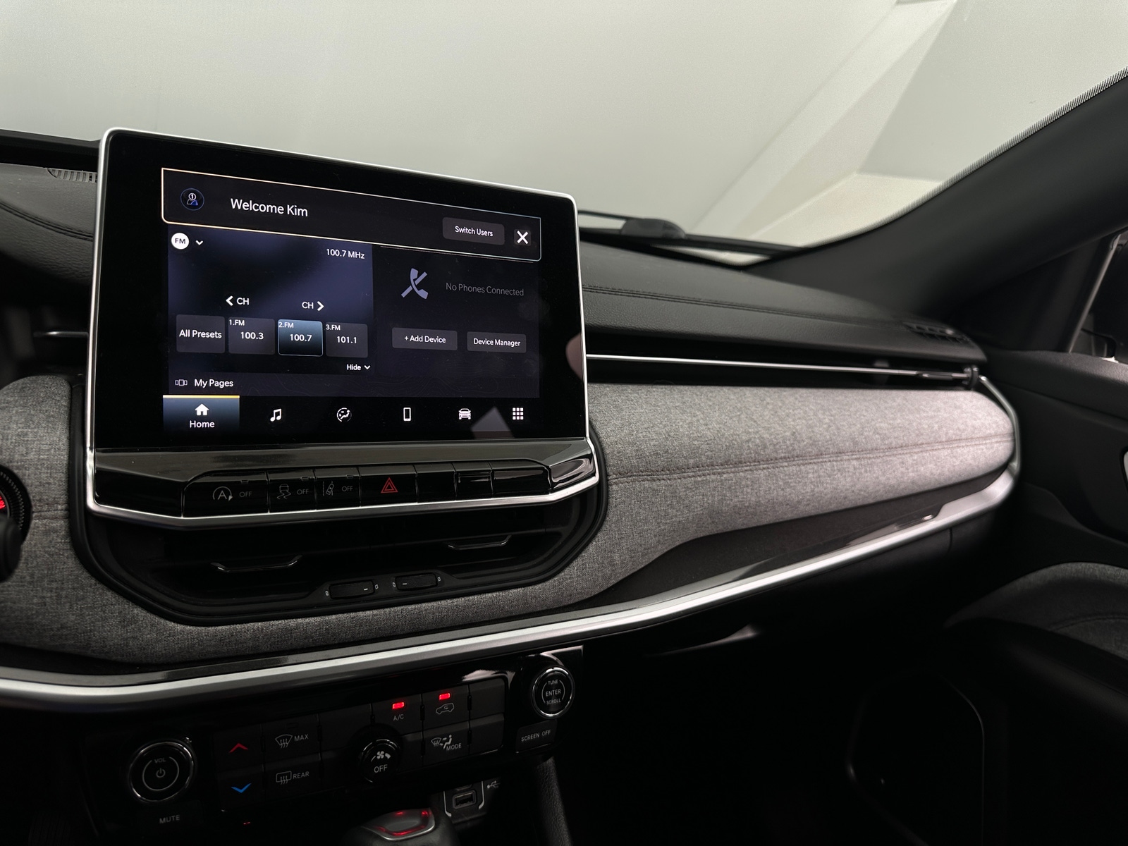 Thumbnail: 2023 Jeep Compass - 3