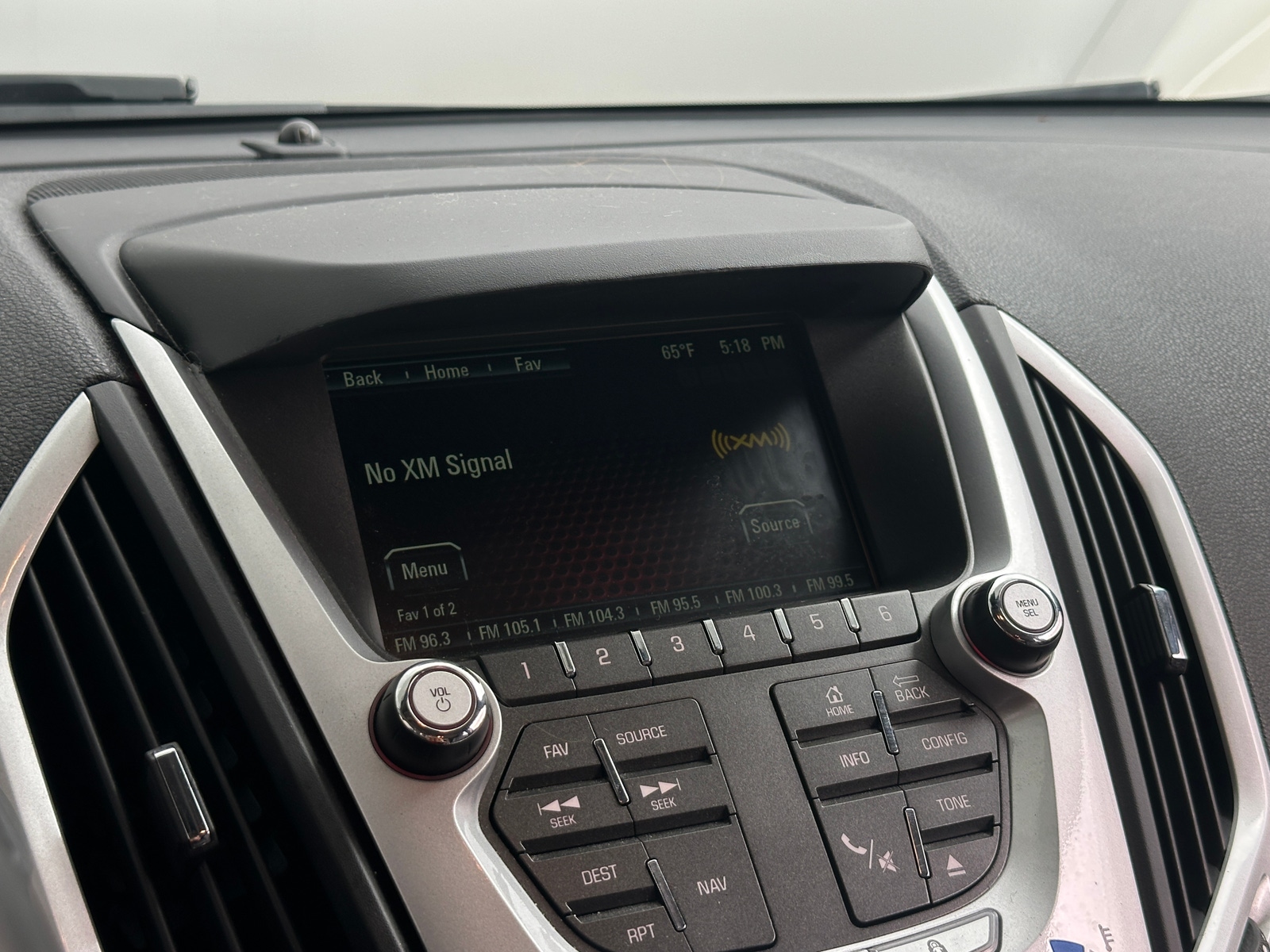 Thumbnail: 2015 GMC Terrain - 3