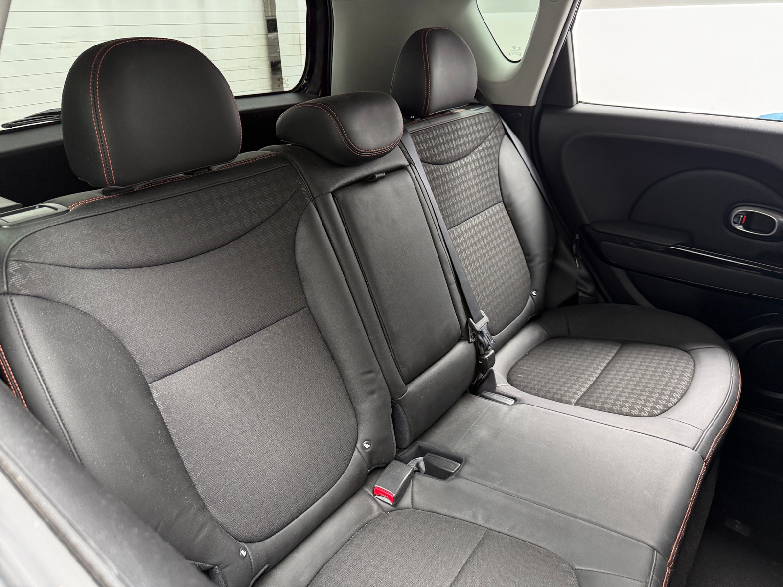 Thumbnail: 2017 Kia Soul - 6