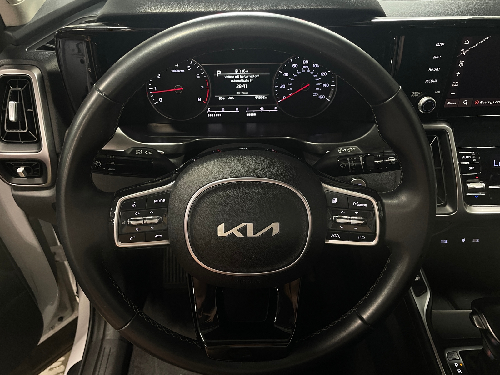 Thumbnail: 2023 Kia Sorento - 4