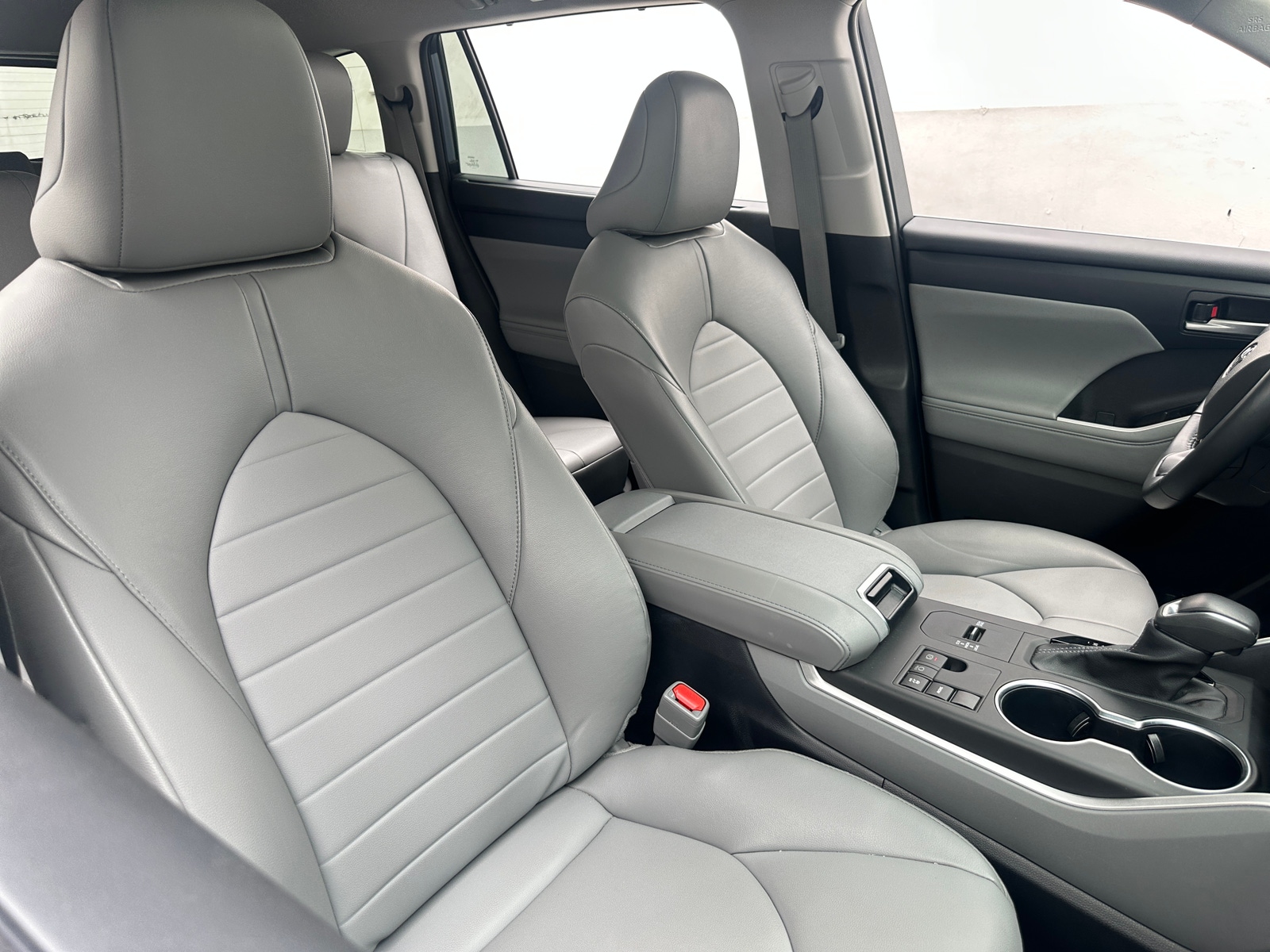Thumbnail: 2024 Toyota Highlander - 2