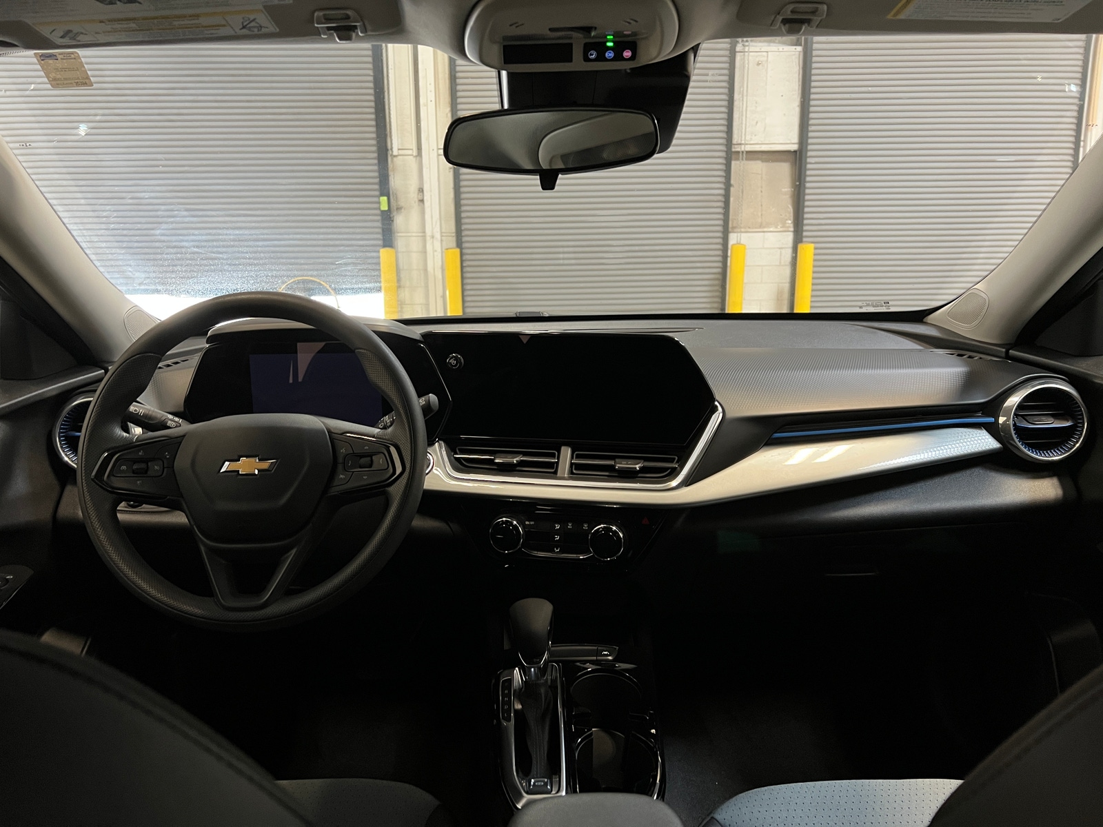 Thumbnail: 2025 Chevrolet Trax - 2