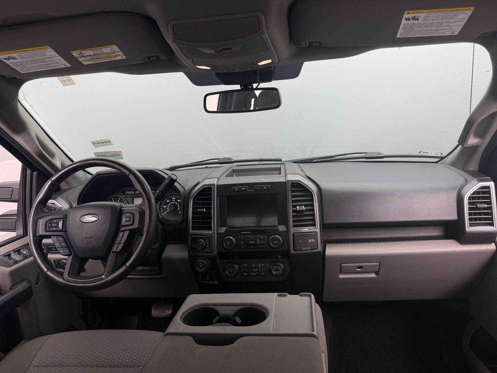 Thumbnail: 2019 Ford Econoline - 3