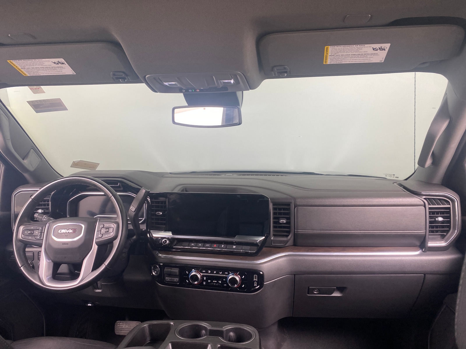 Thumbnail: 2025 GMC Sierra 1500 - 2