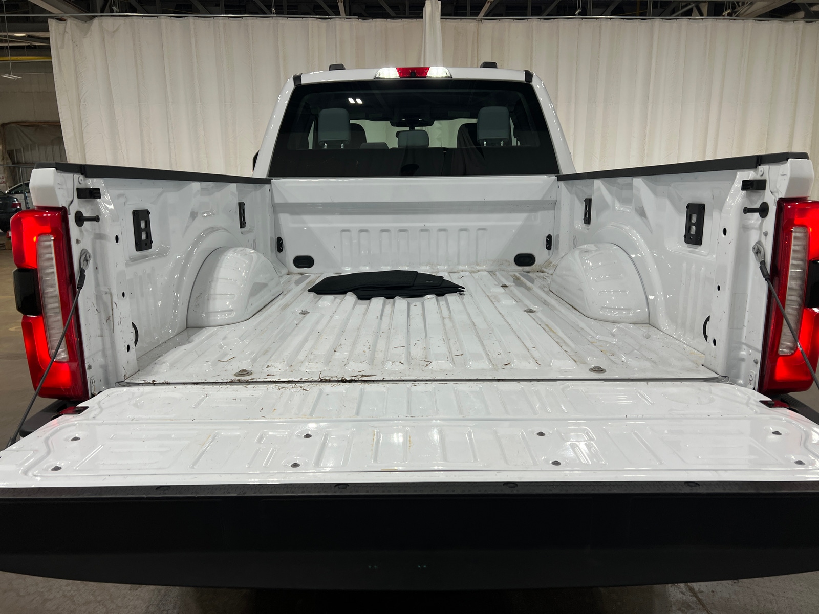 Thumbnail: 2024 Ford Econoline - 7