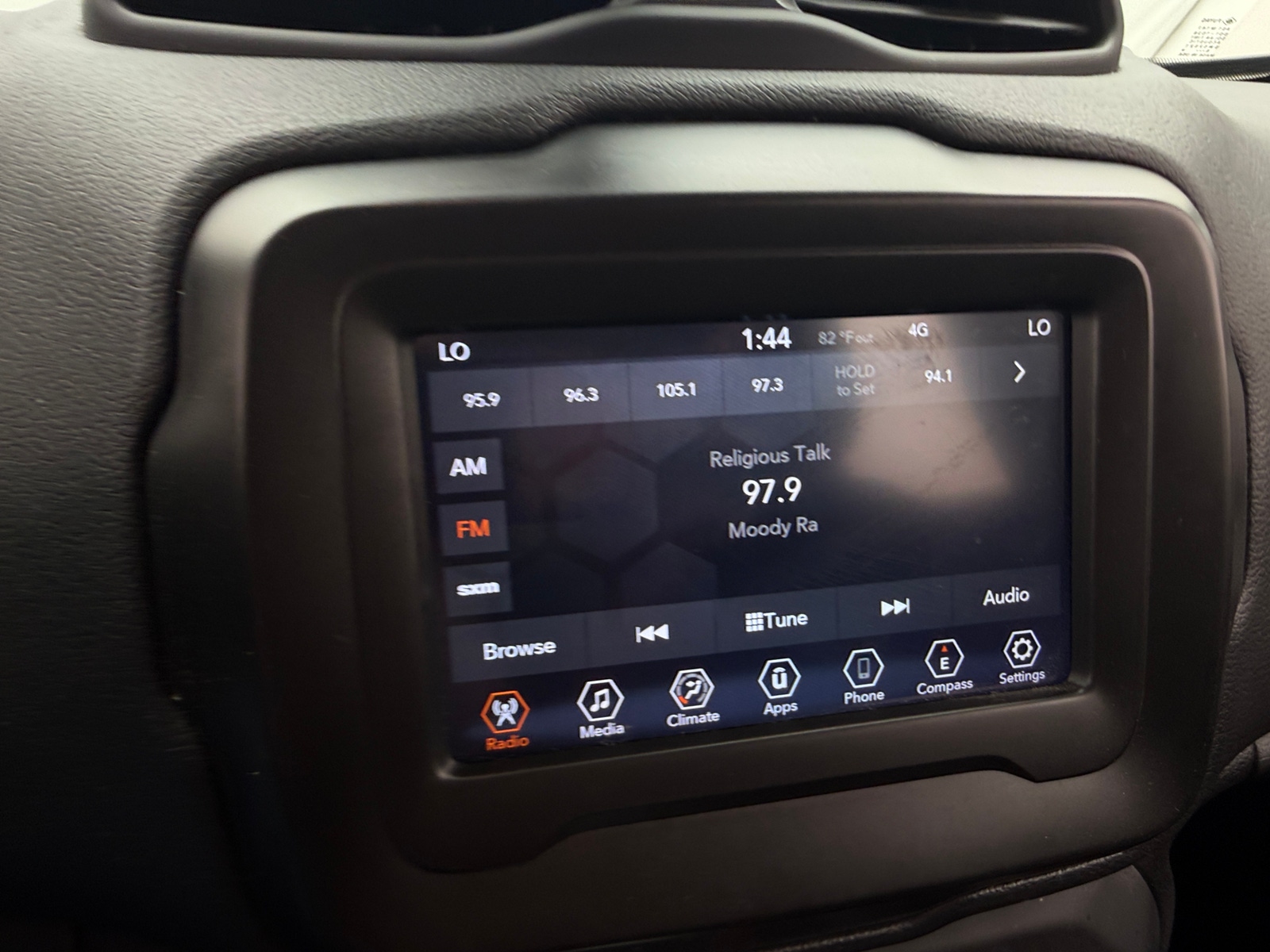 Thumbnail: 2021 Jeep Renegade - 4