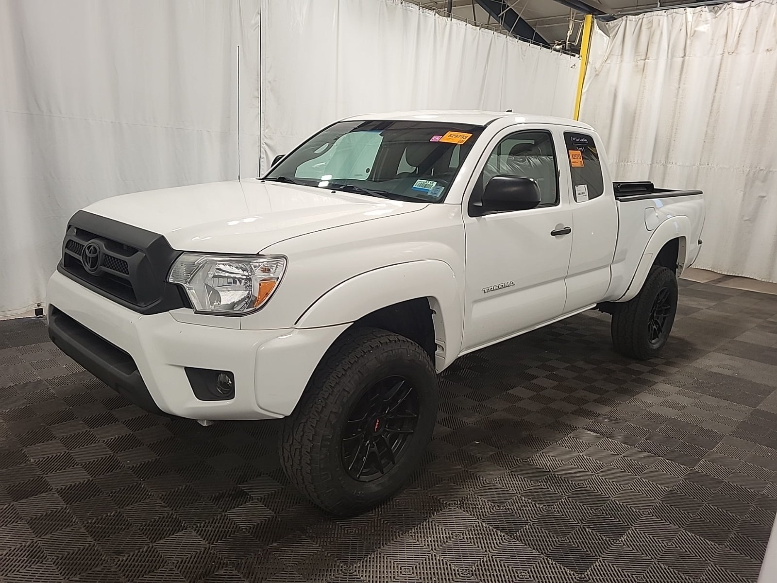 2015 Toyota Tacoma 4WD Access Cab V6 Auto