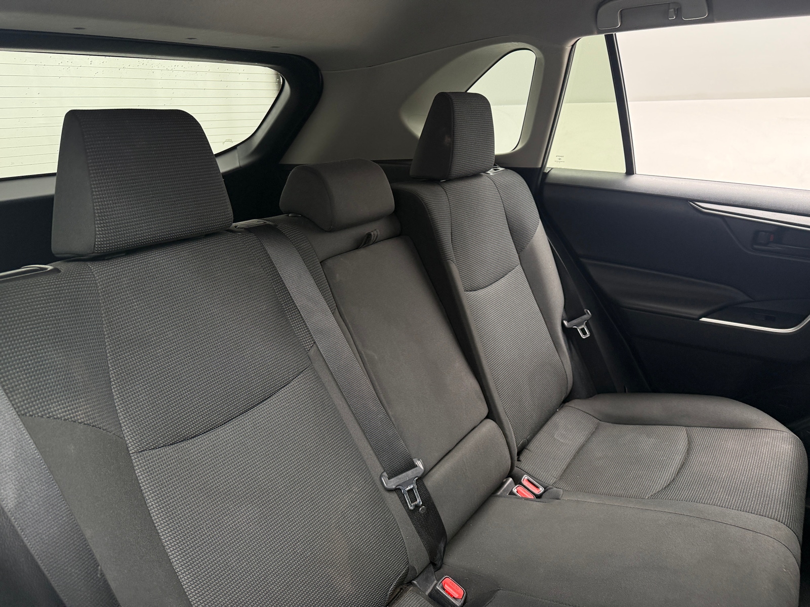 Thumbnail: 2020 Toyota RAV4 - 6