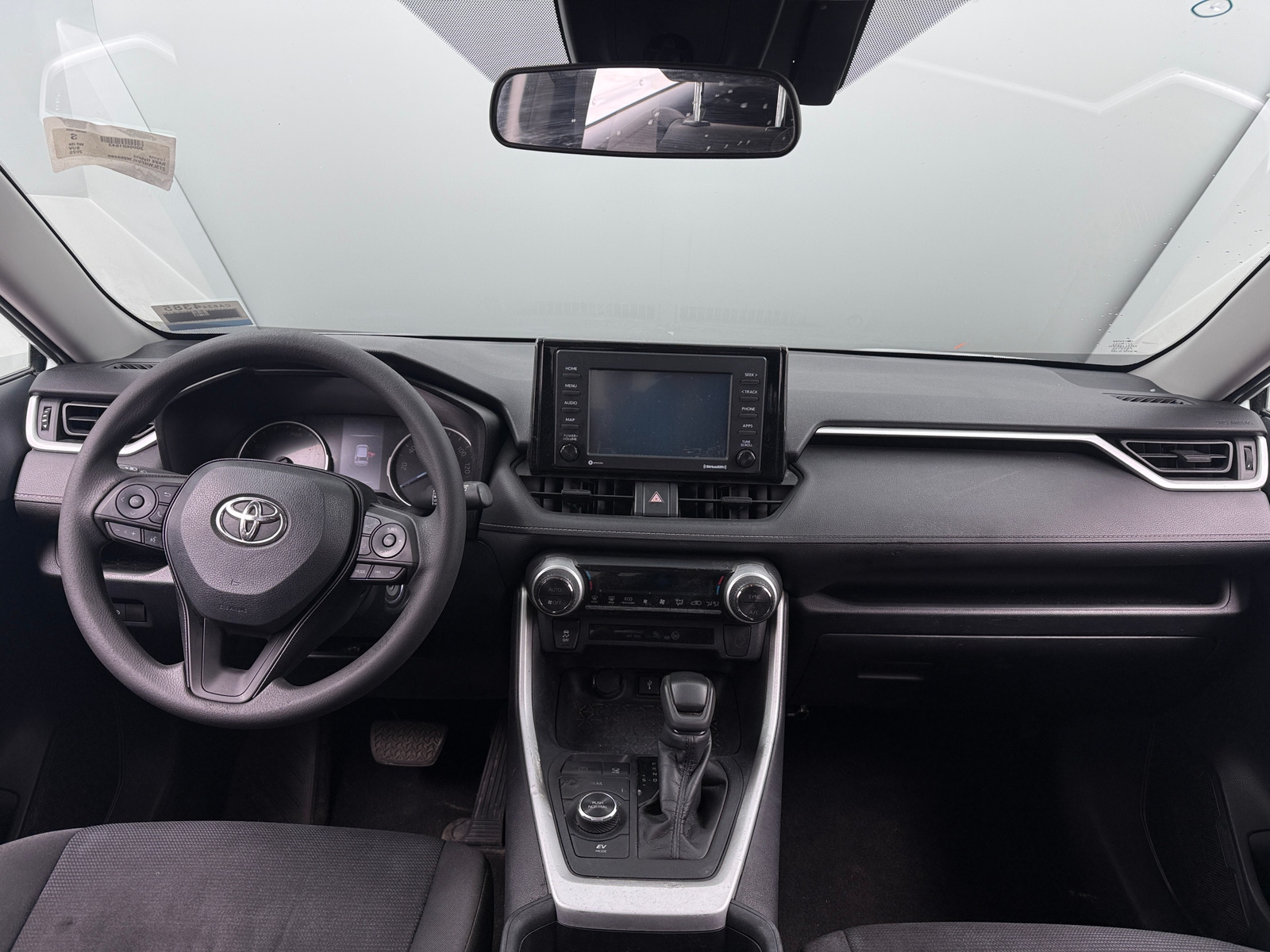 Thumbnail: 2020 Toyota RAV4 - 3