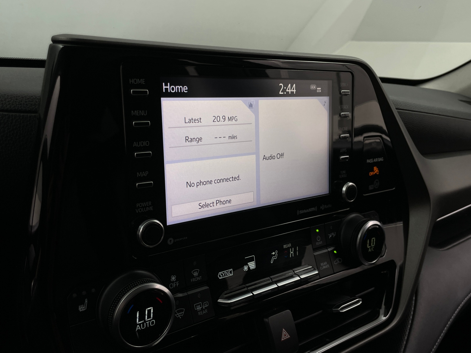 Thumbnail: 2020 Toyota Highlander - 3