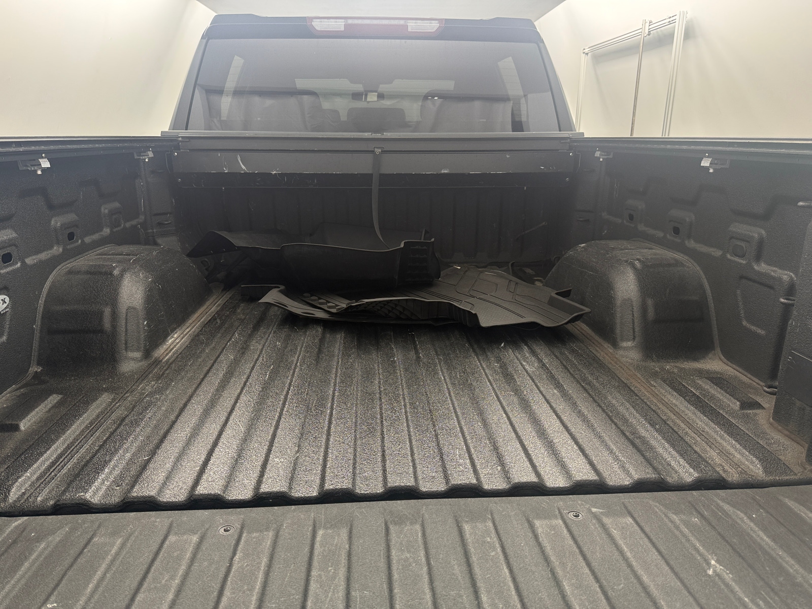 Thumbnail: 2021 Chevrolet Silverado 1500 - 7
