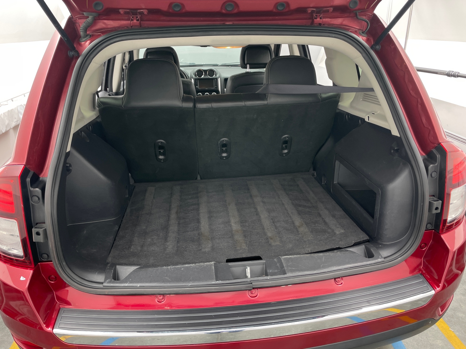 Thumbnail: 2017 Jeep Compass - 6
