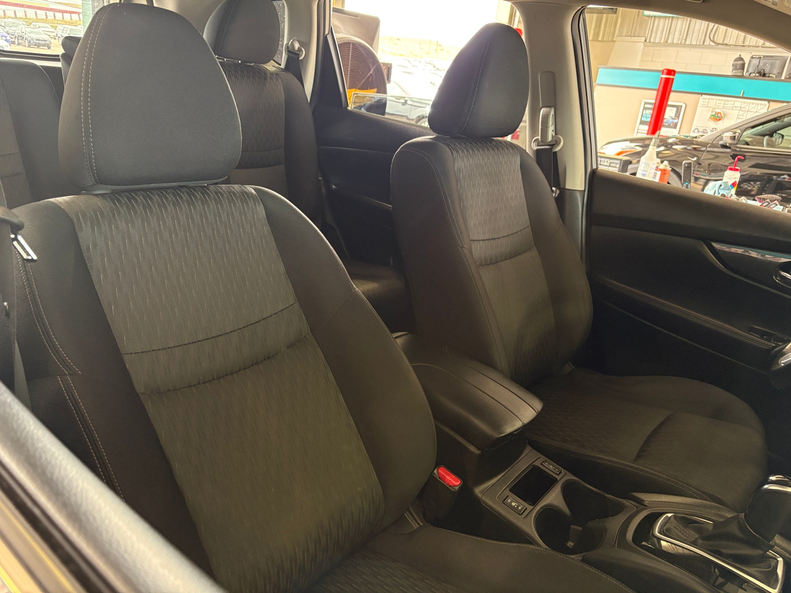 Thumbnail: 2018 Nissan Rogue - 2