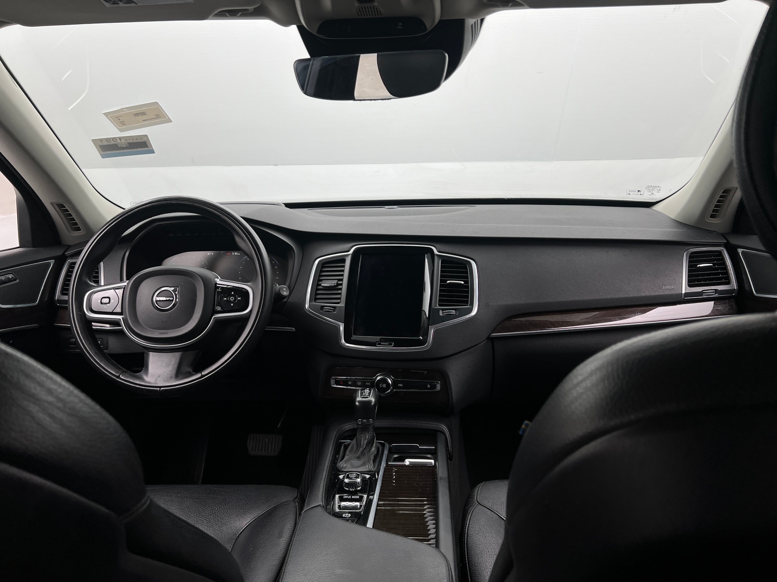 Thumbnail: 2019 Volvo XC90 - 2