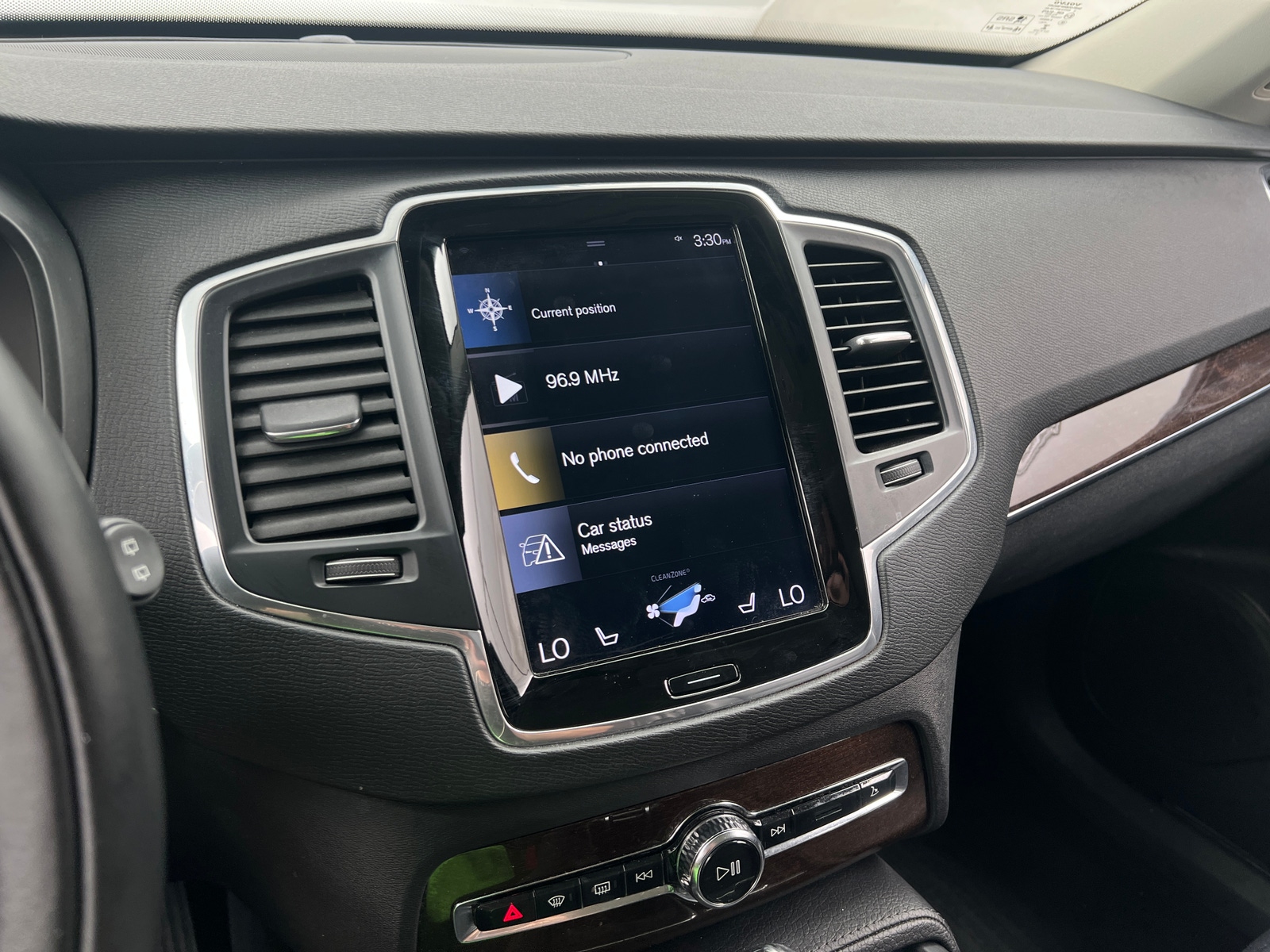 Thumbnail: 2019 Volvo XC90 - 3