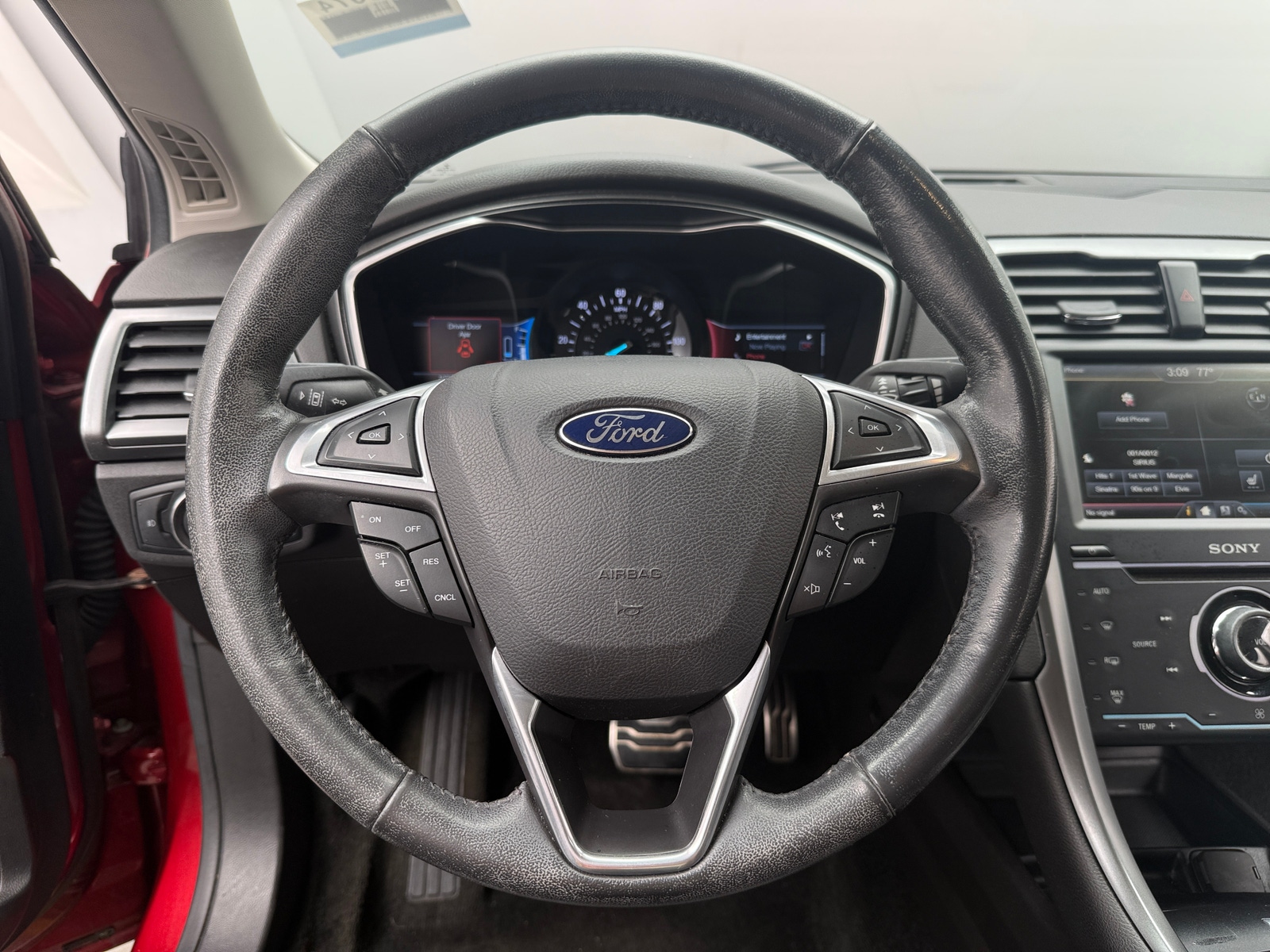 Thumbnail: 2014 Ford Fusion - 4