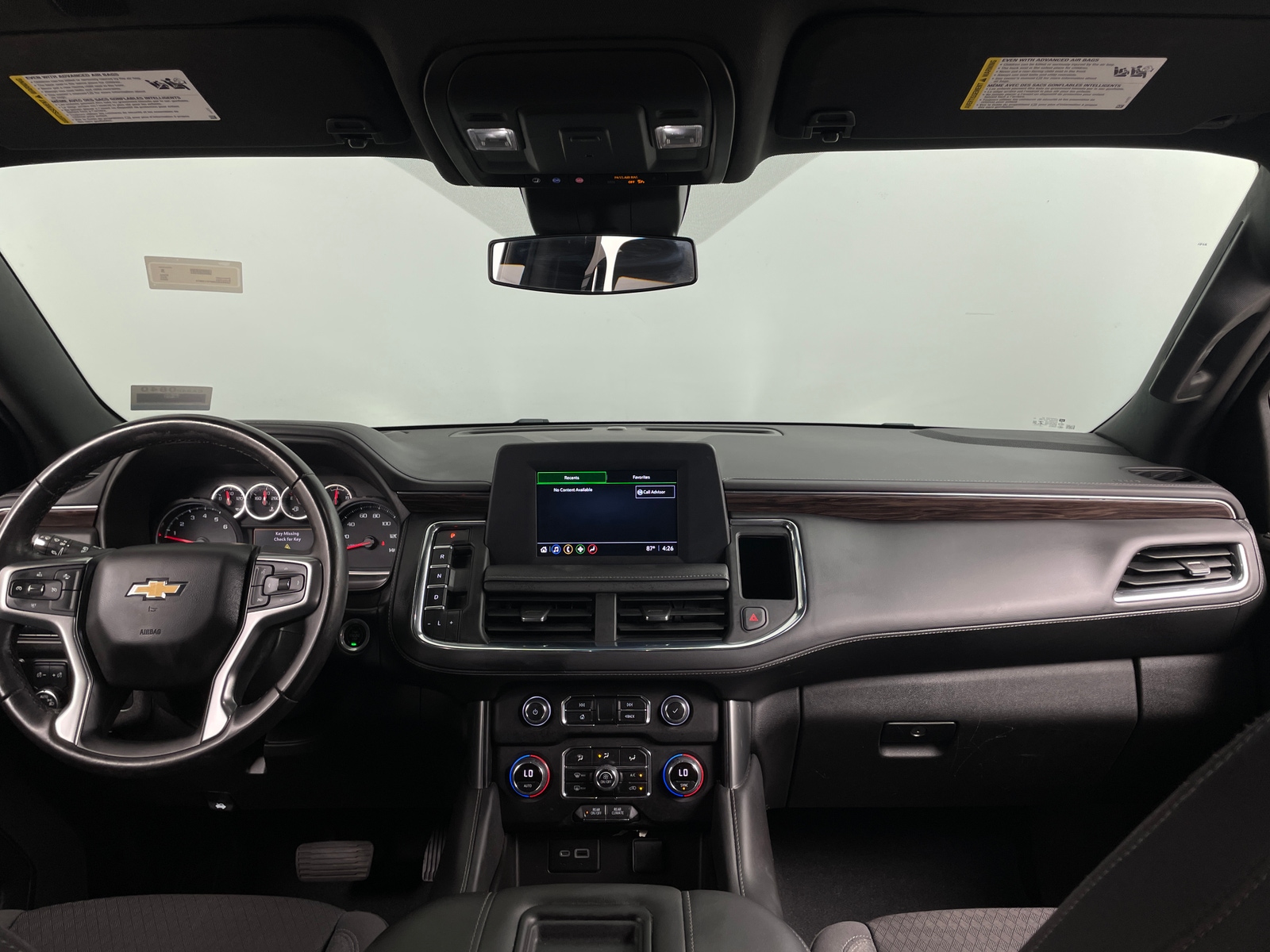 Thumbnail: 2023 Chevrolet Suburban - 3