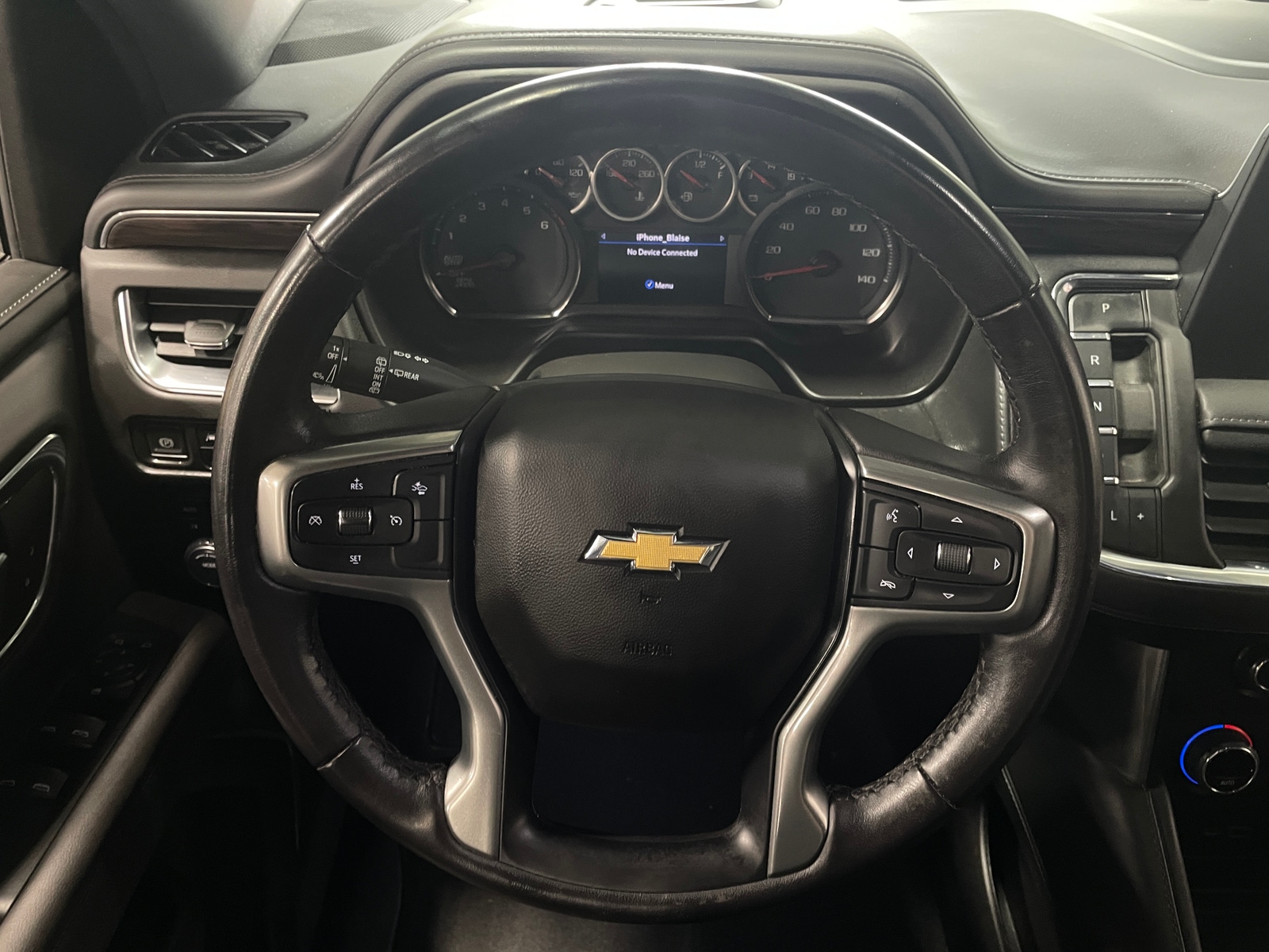 Thumbnail: 2023 Chevrolet Suburban - 5