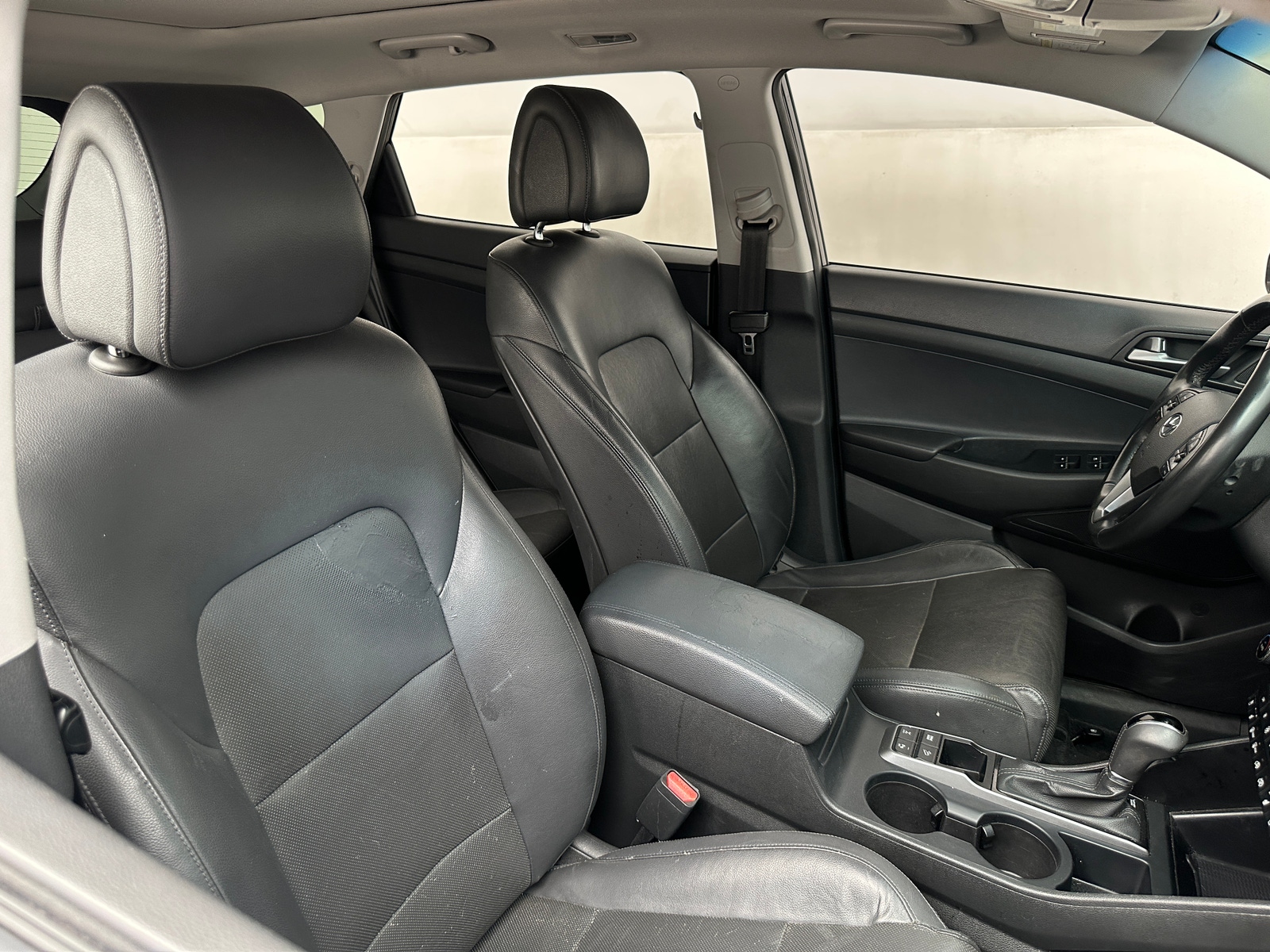Thumbnail: 2016 Hyundai Tucson - 2