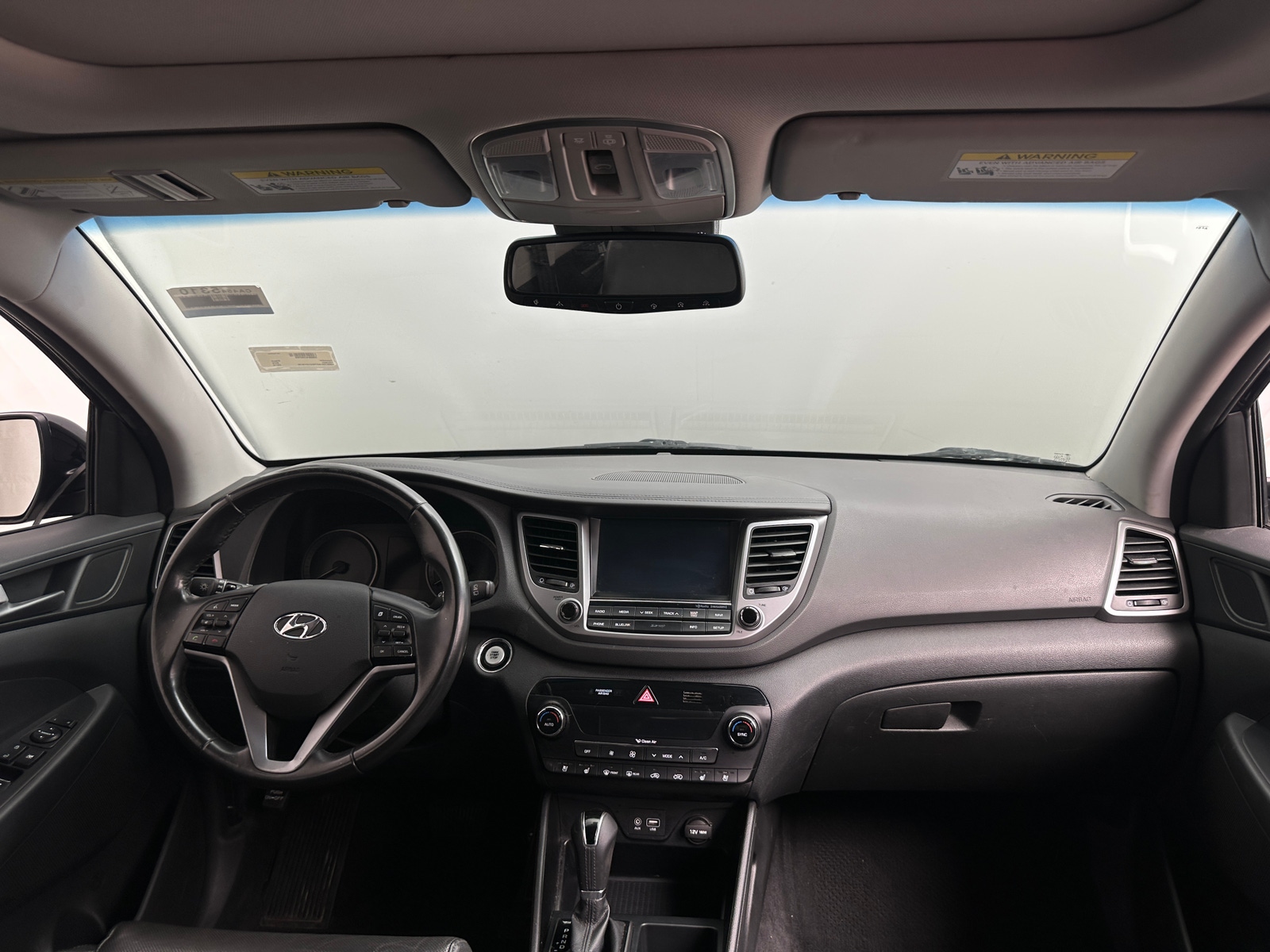 Thumbnail: 2016 Hyundai Tucson - 3