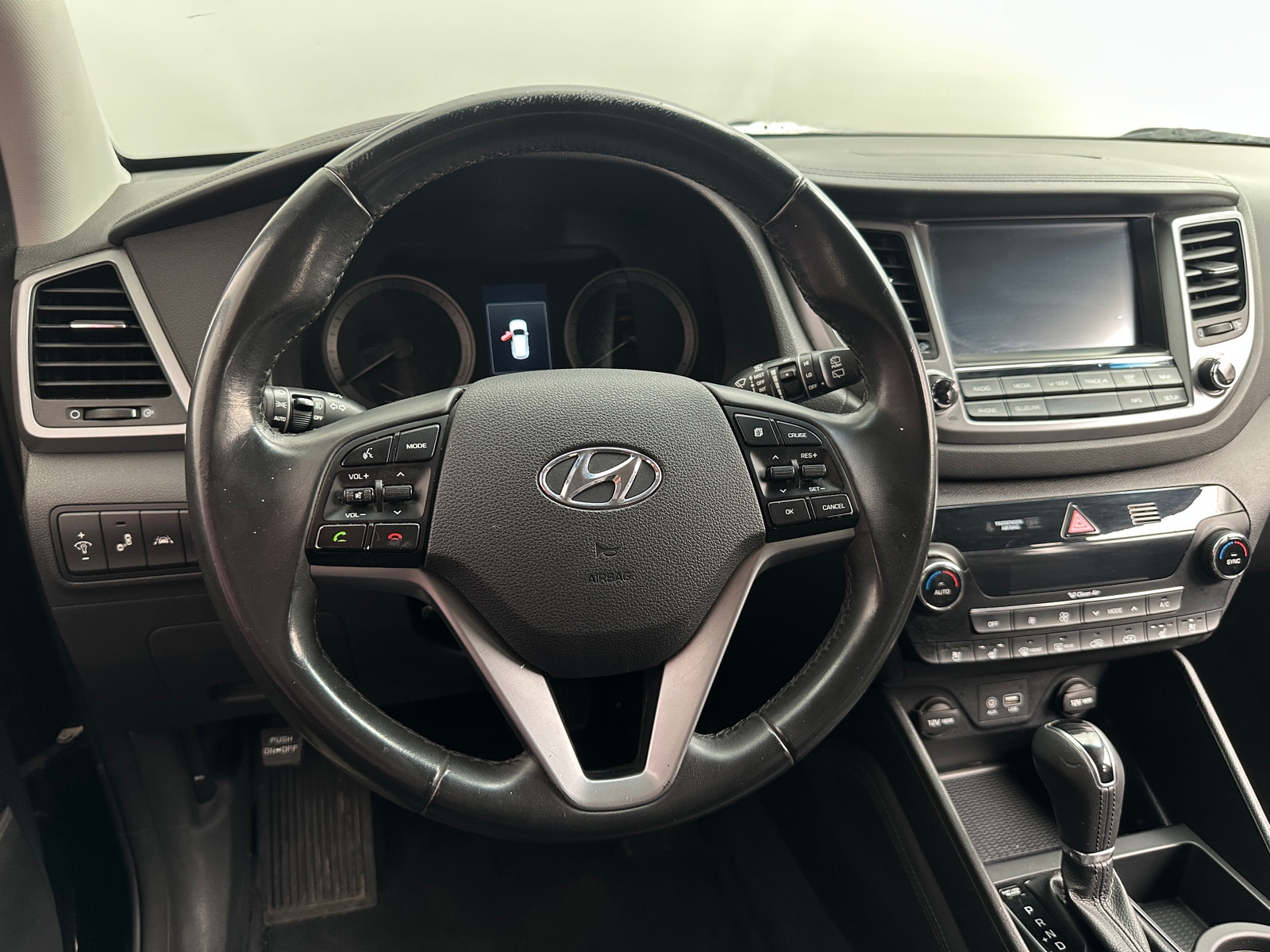 Thumbnail: 2016 Hyundai Tucson - 5